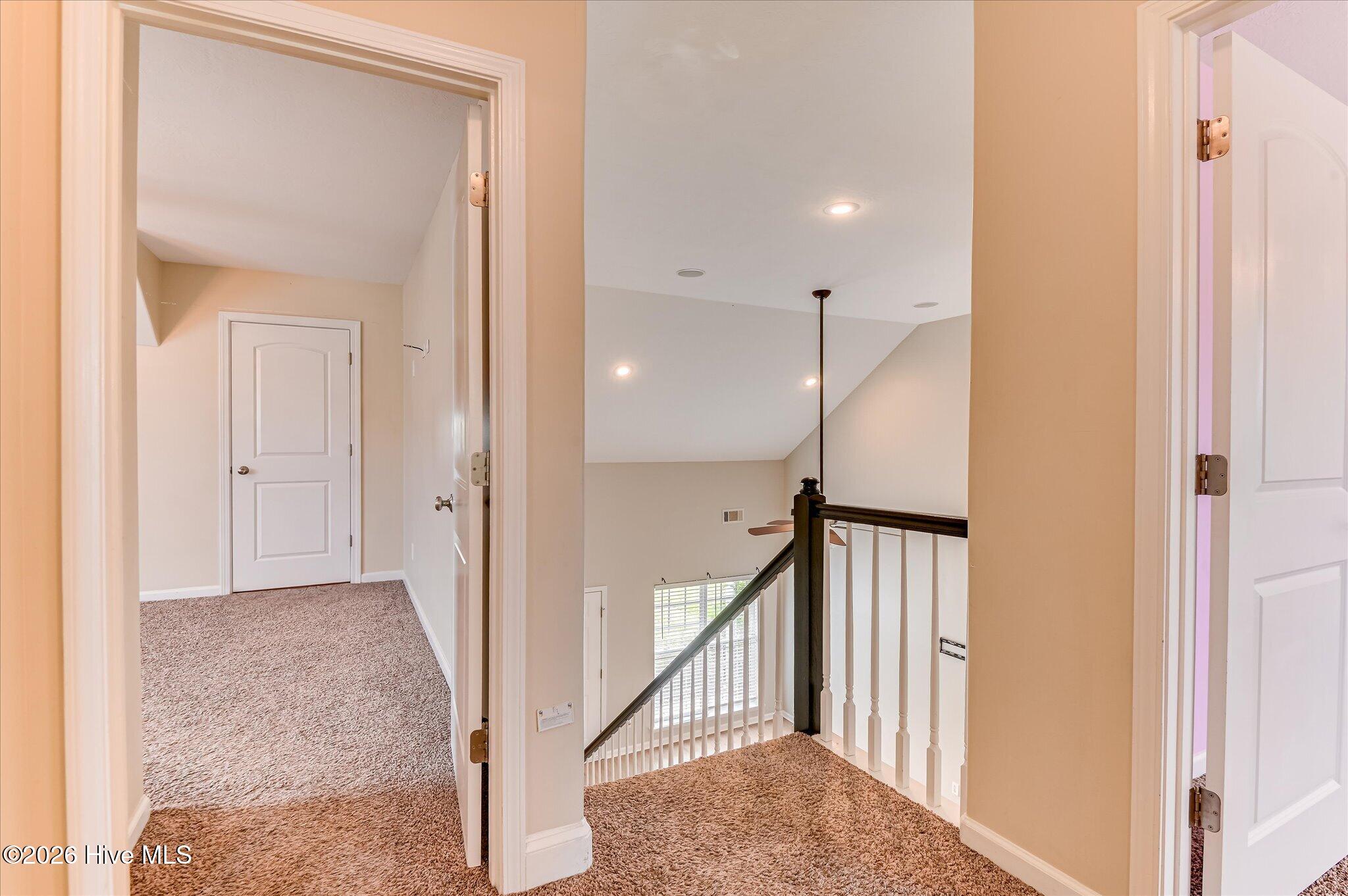 613 Dunrobin Lane Property Photo 32