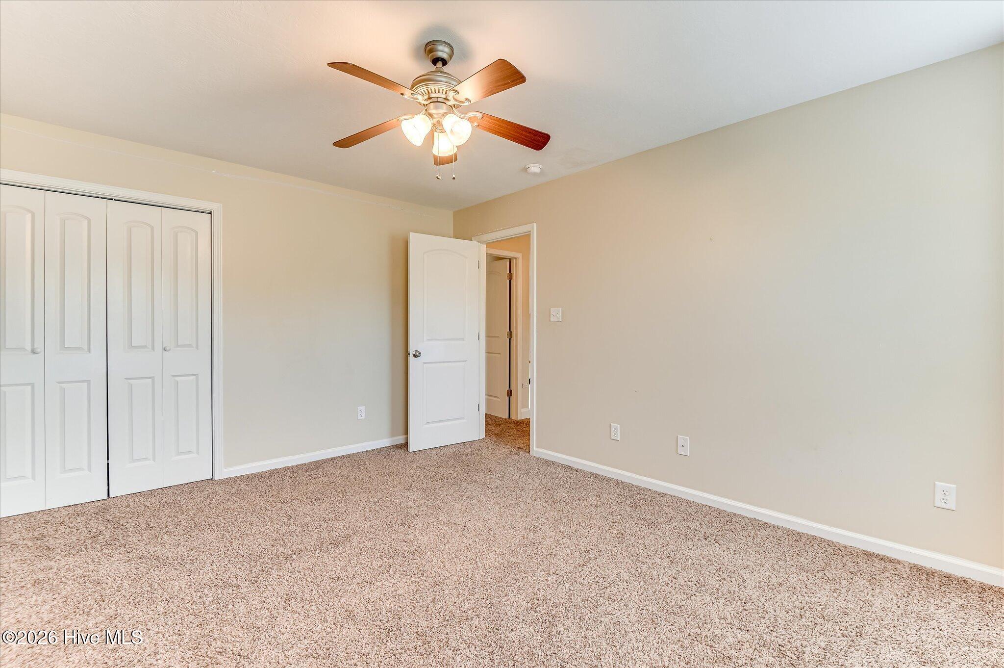 613 Dunrobin Lane Property Photo 34