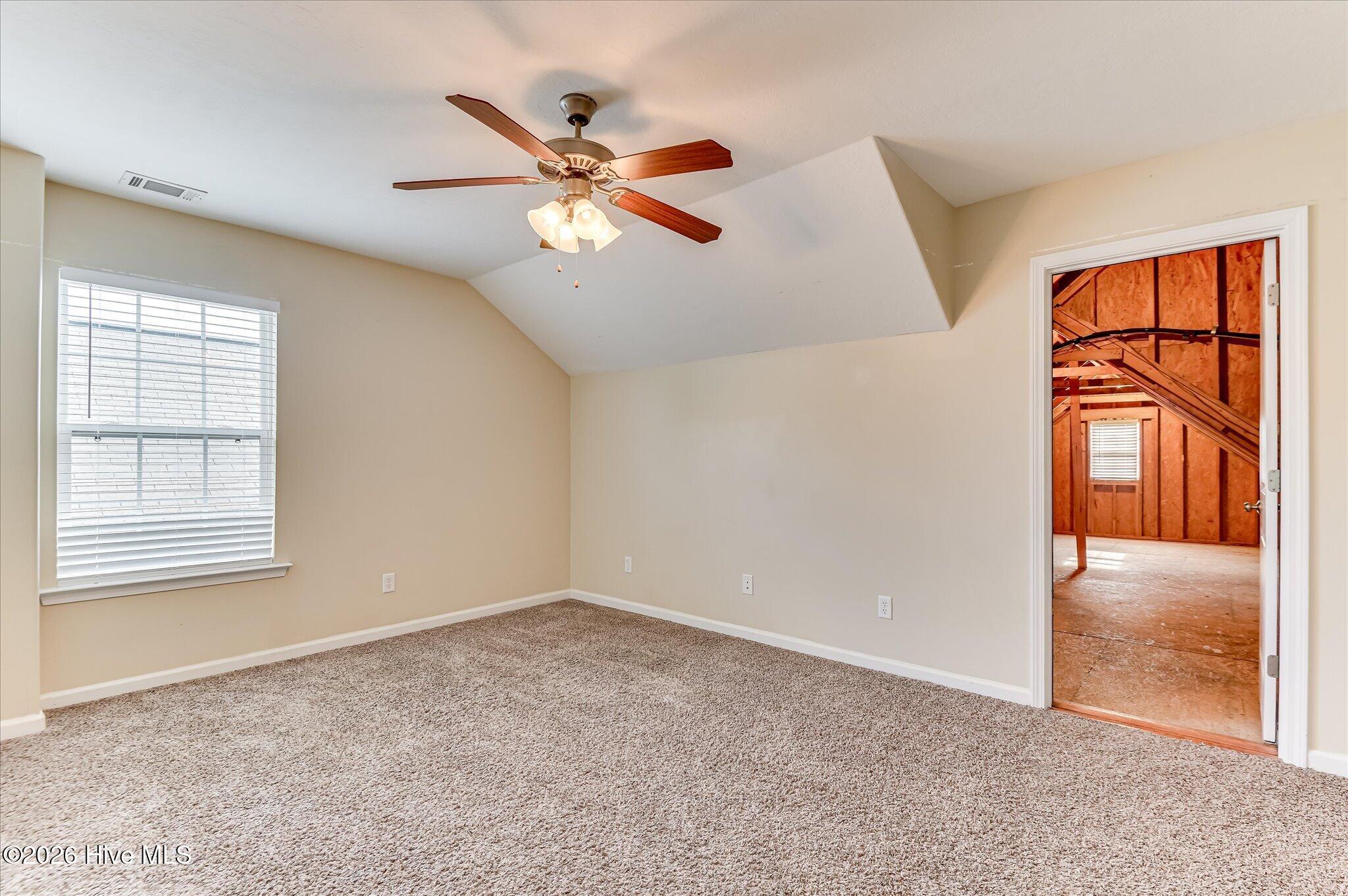 613 Dunrobin Lane Property Photo 38