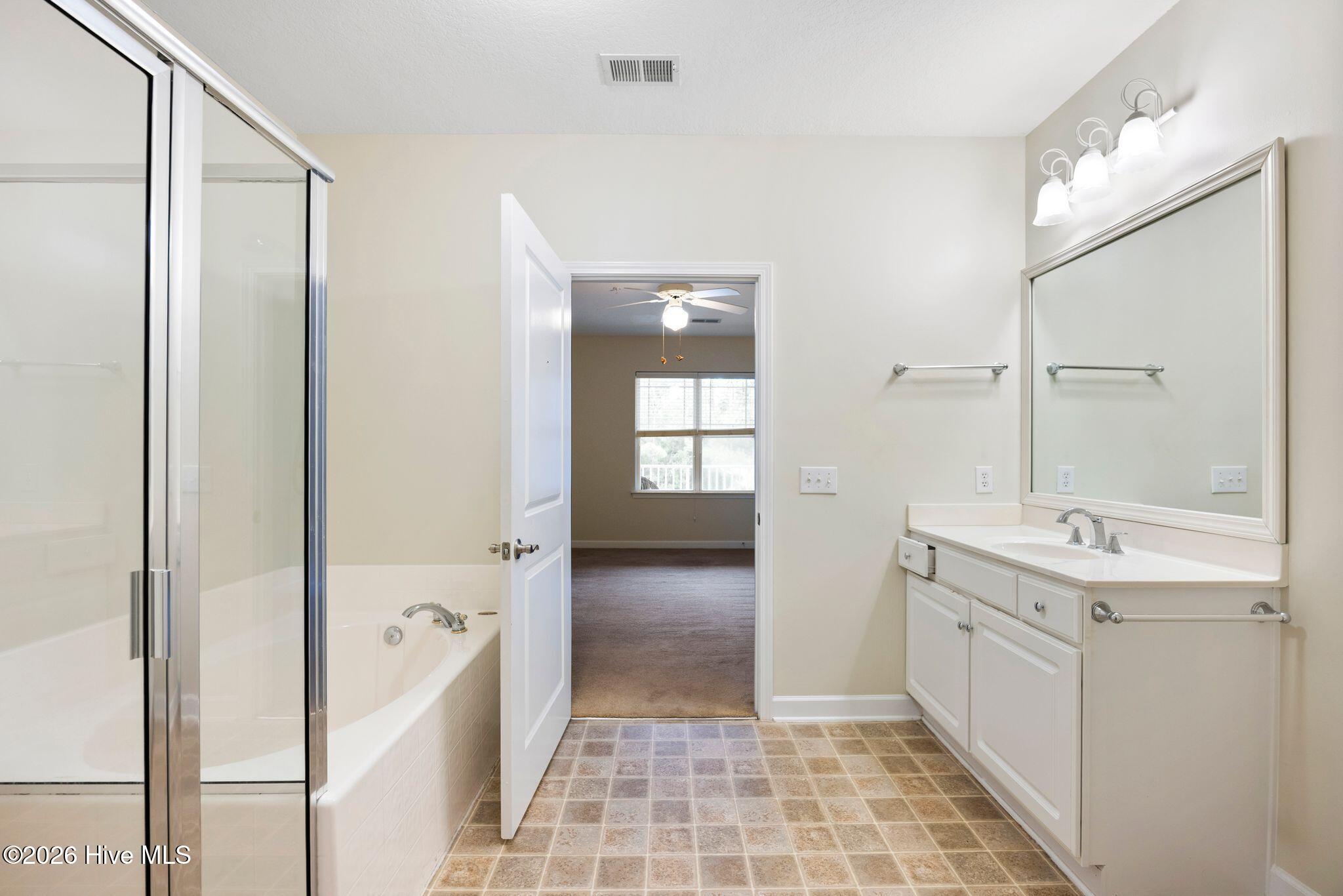 221 Woodlands Way Unit 17 Property Photo 19