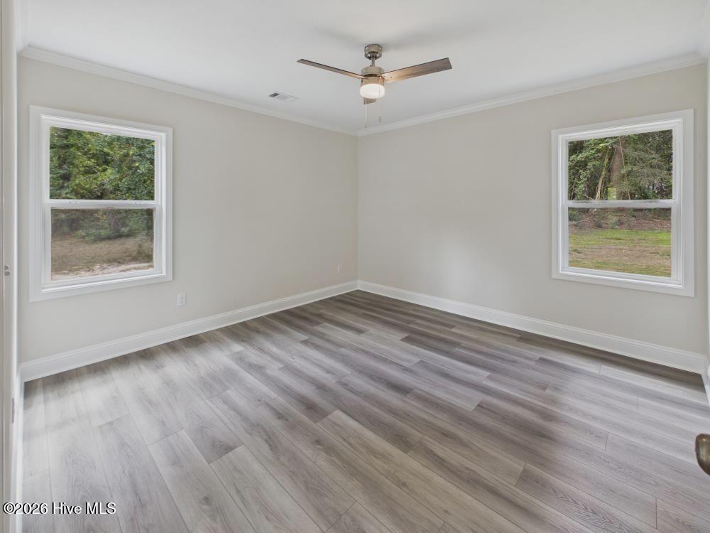 353 Smith Hardy Road Property Photo 14