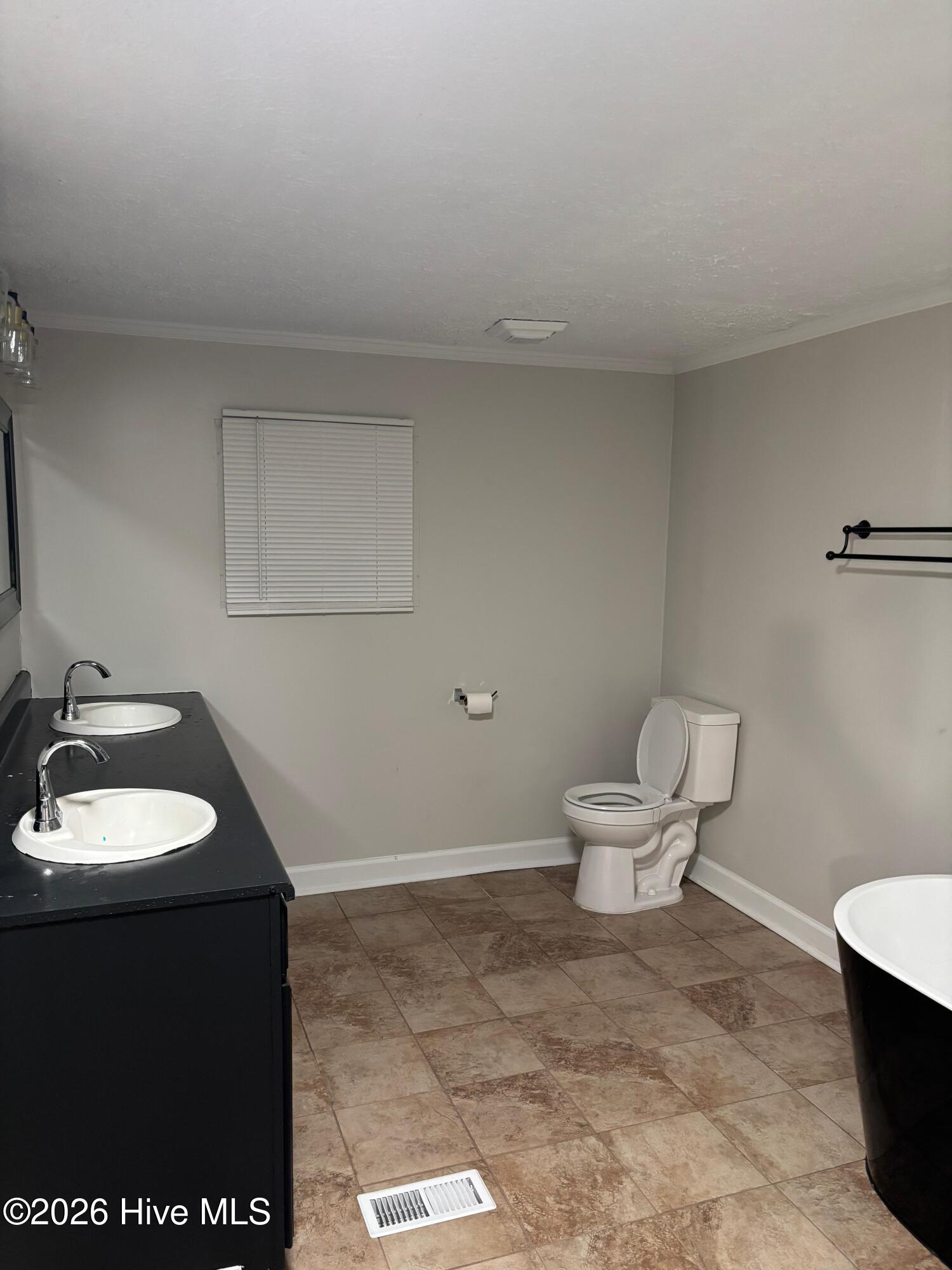 116 Ranch Drive Property Photo 8
