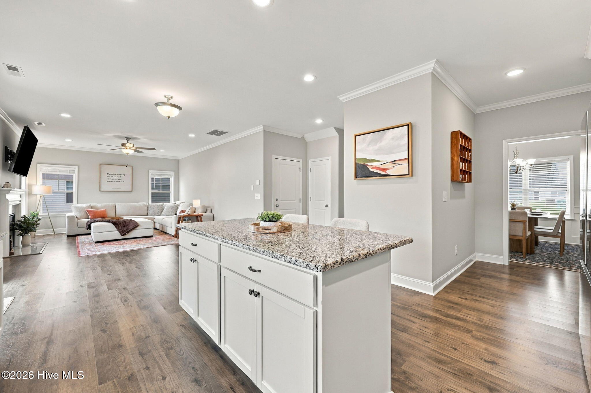 2224 Zircon Drive Property Photo 13