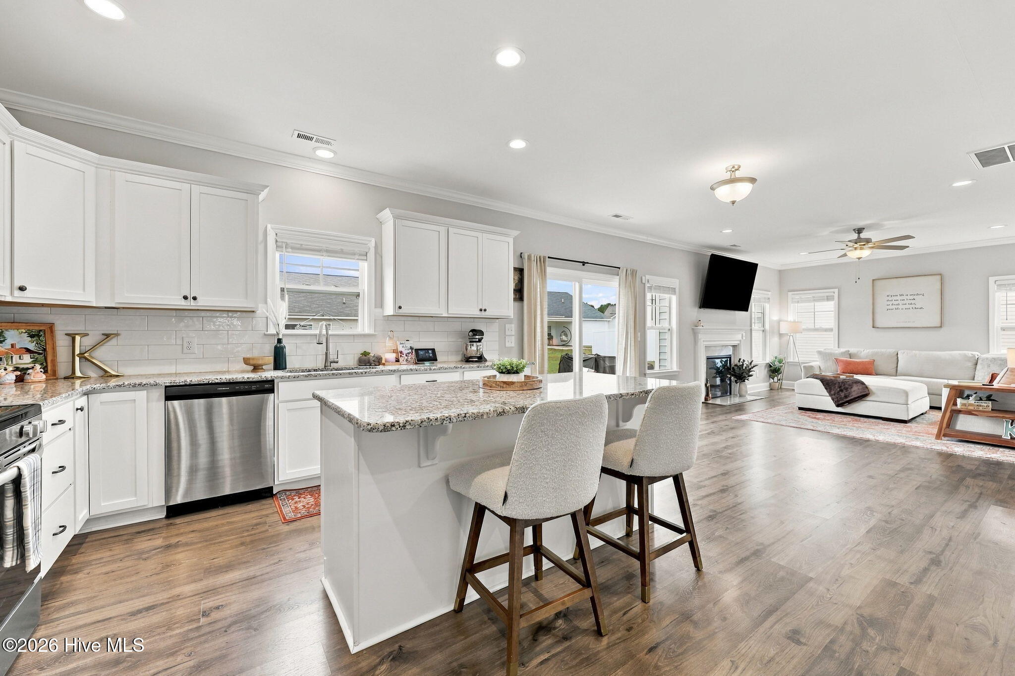 2224 Zircon Drive Property Photo 15