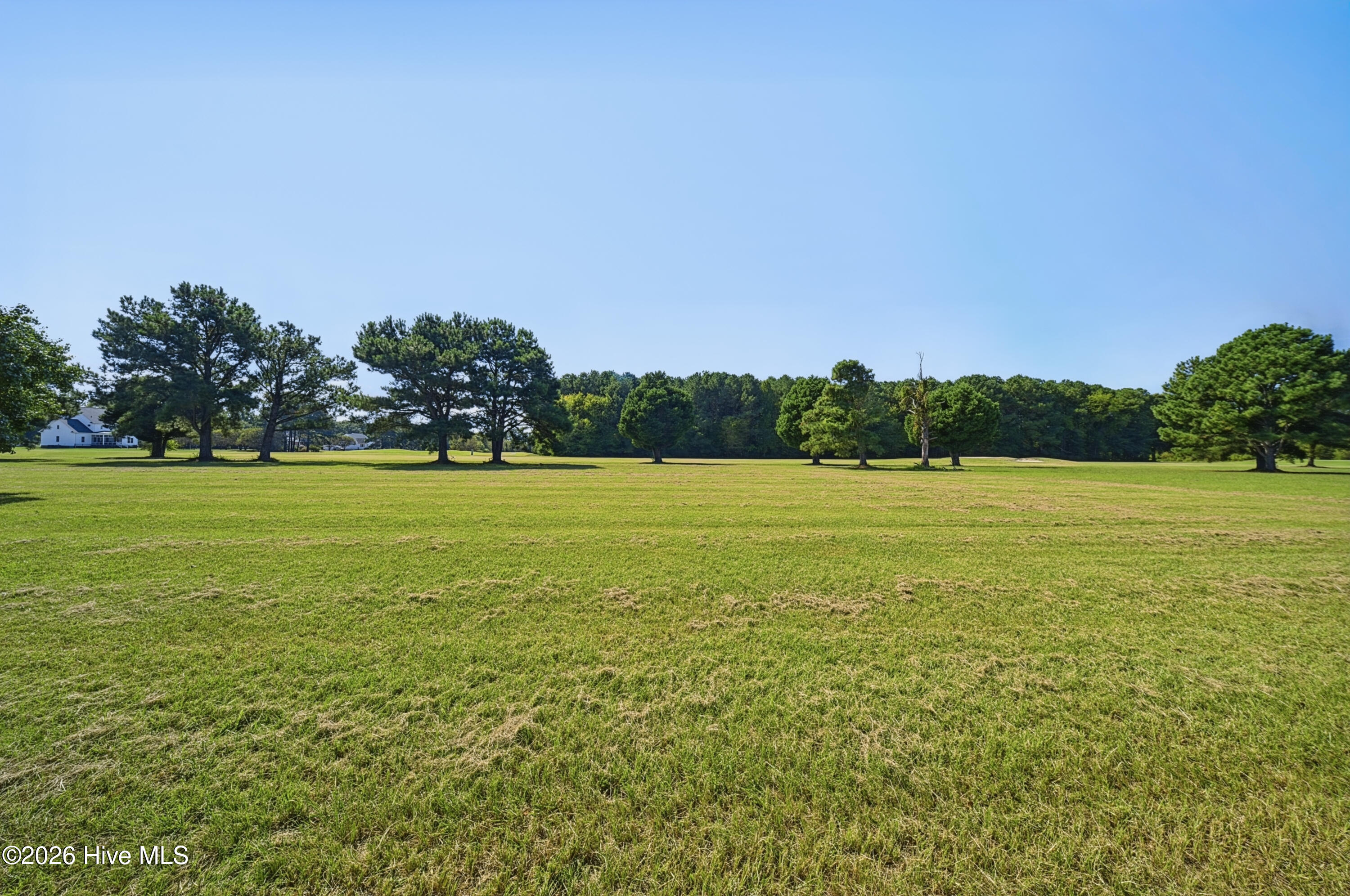 1040 Soundside Road Property Photo 1