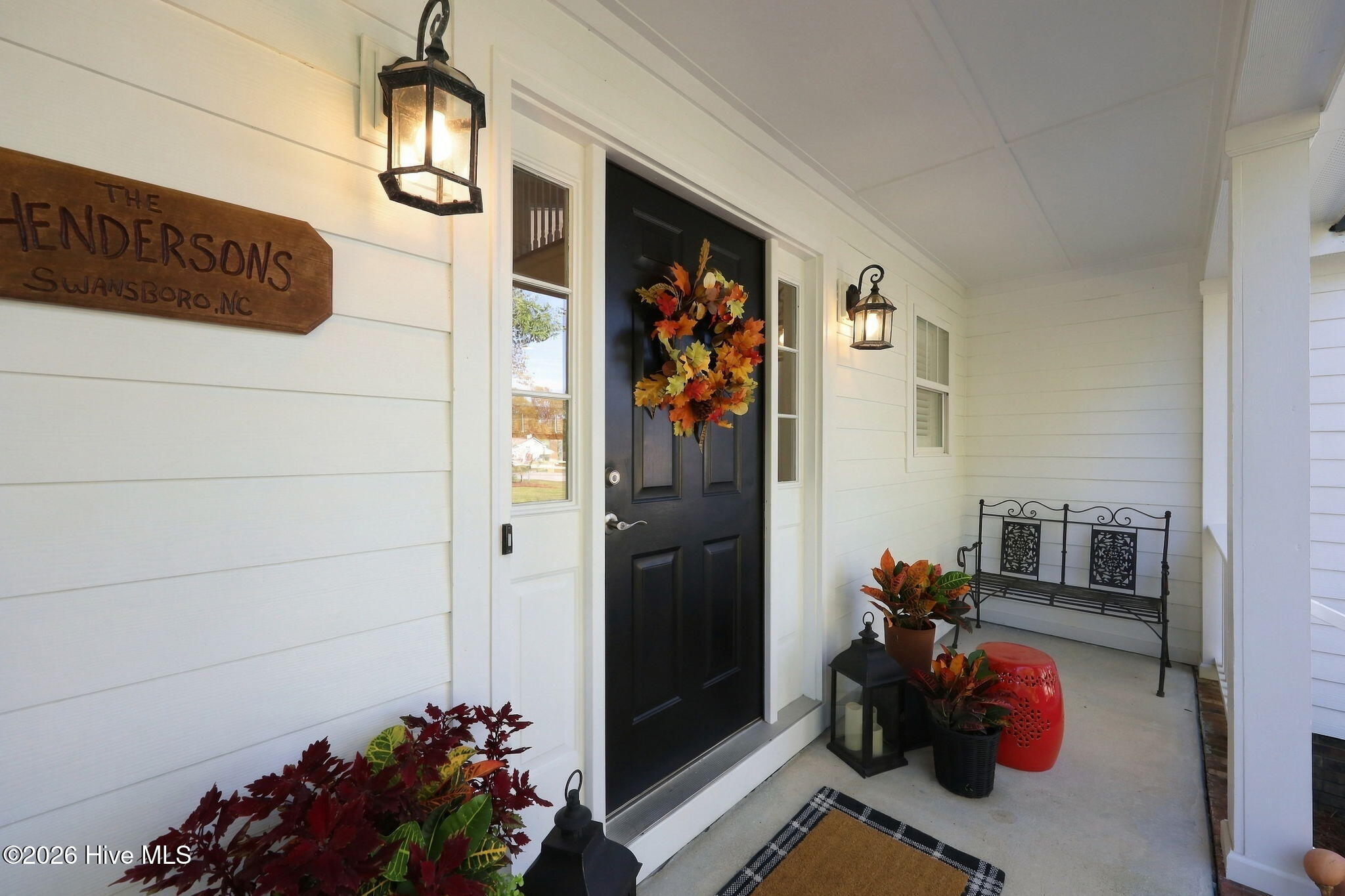 46 Pickett Way Property Photo 3