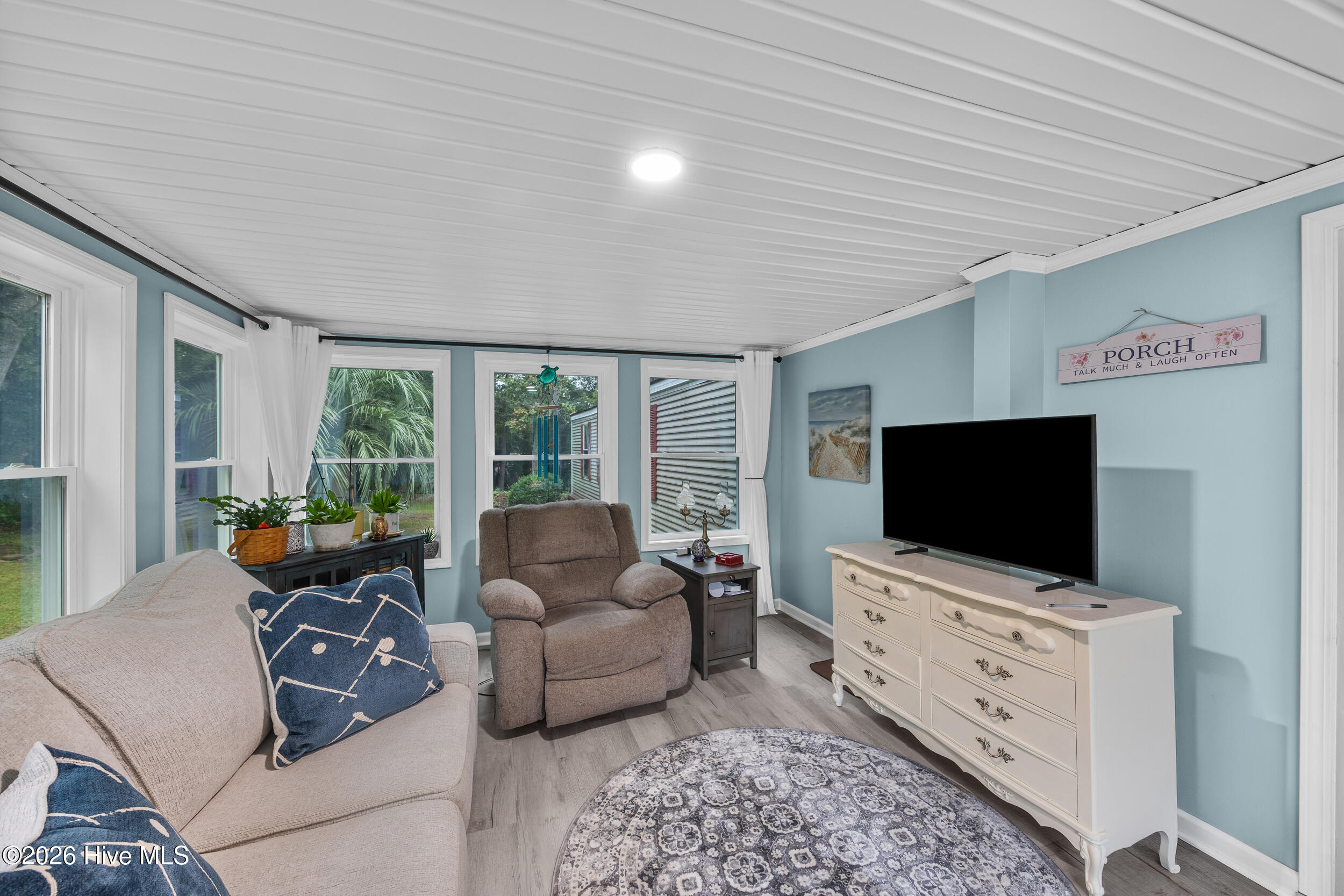 721 Blue Sail Drive Se Property Photo 8