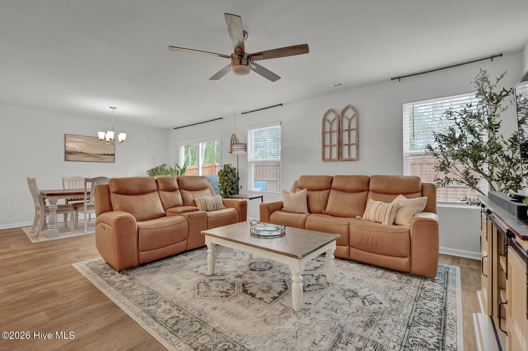 5260 Soy Bean Drive Ne Property Photo 5