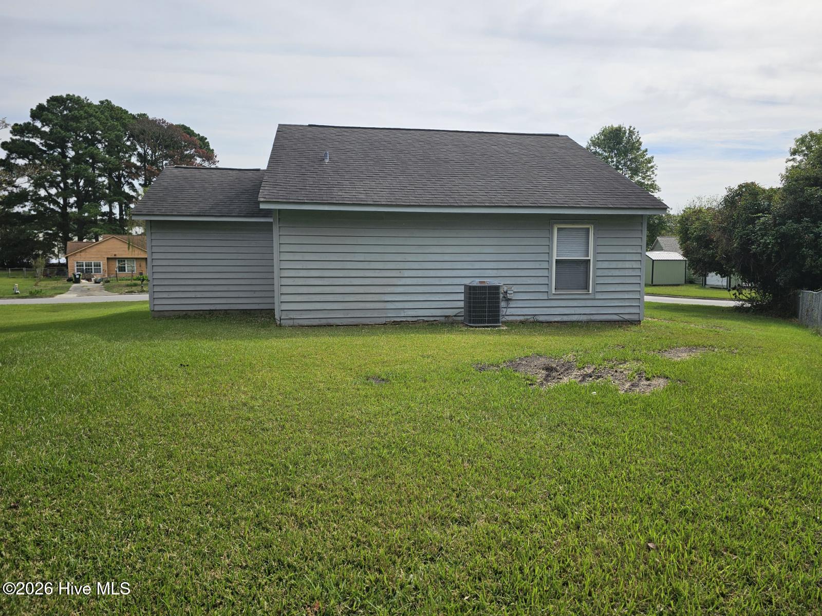 3701 Dovefield Court Property Photo 20