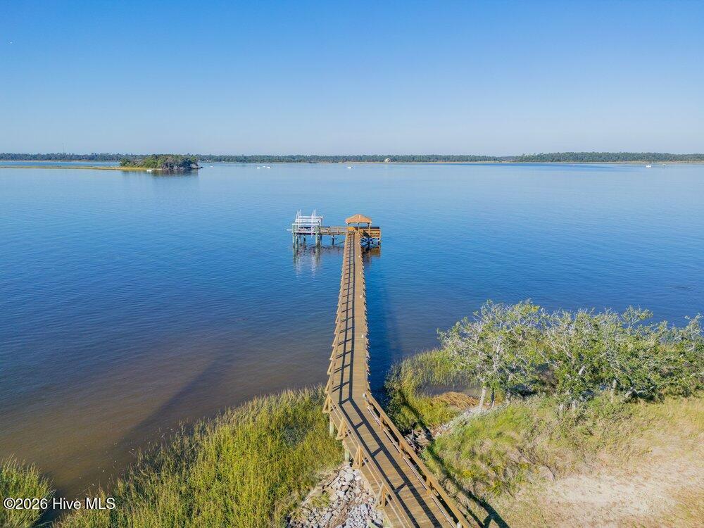 8660 River Road Property Photo 7