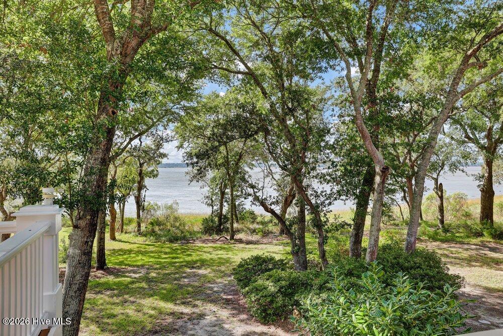 8660 River Road Property Photo 17