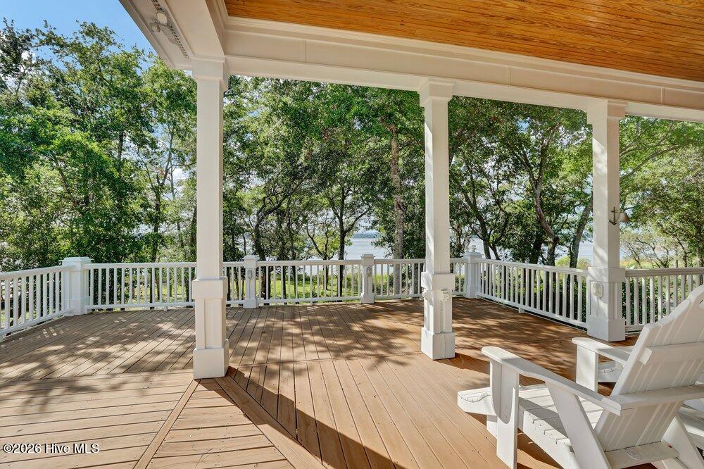 8660 River Road Property Photo 23