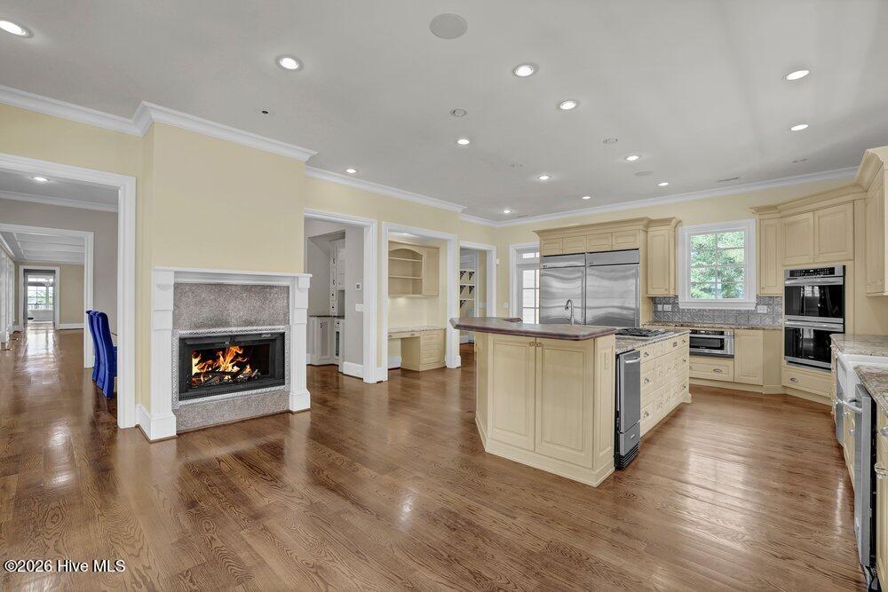 8660 River Road Property Photo 28