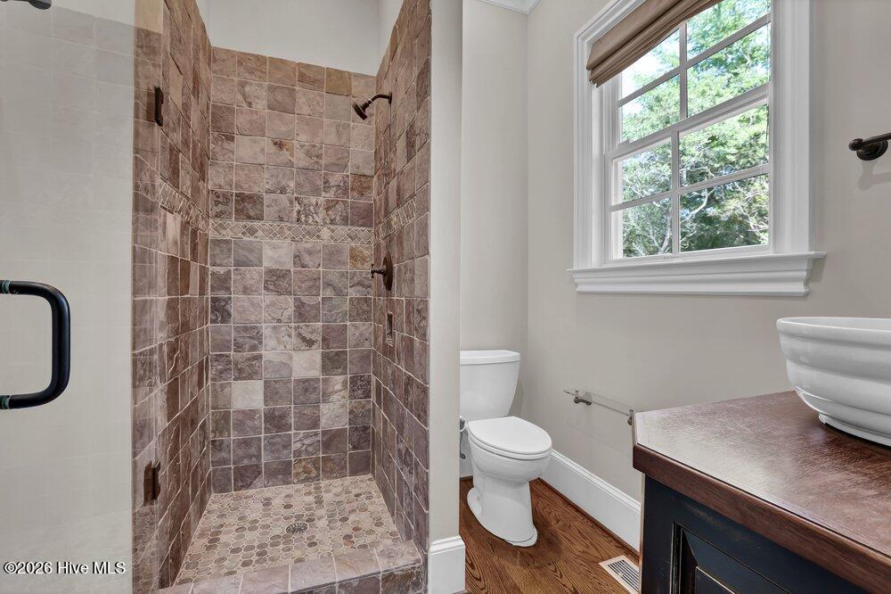 8660 River Road Property Photo 39