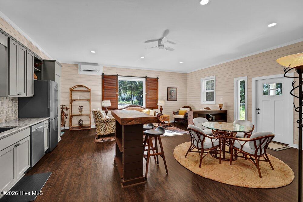 8660 River Road Property Photo 76