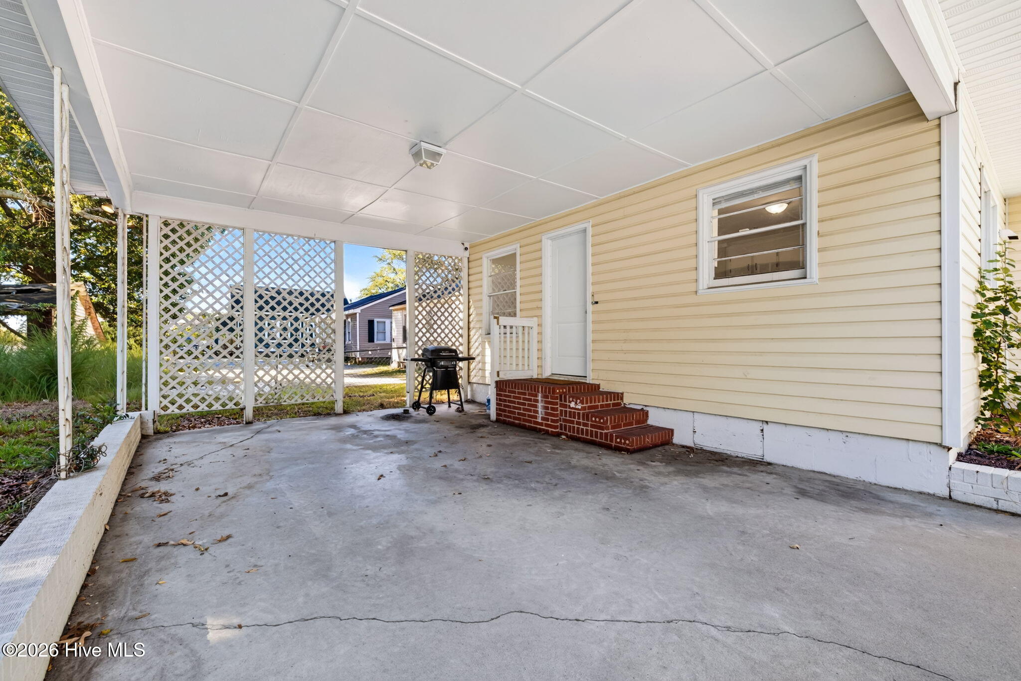 814 N Herman Street Property Photo 7