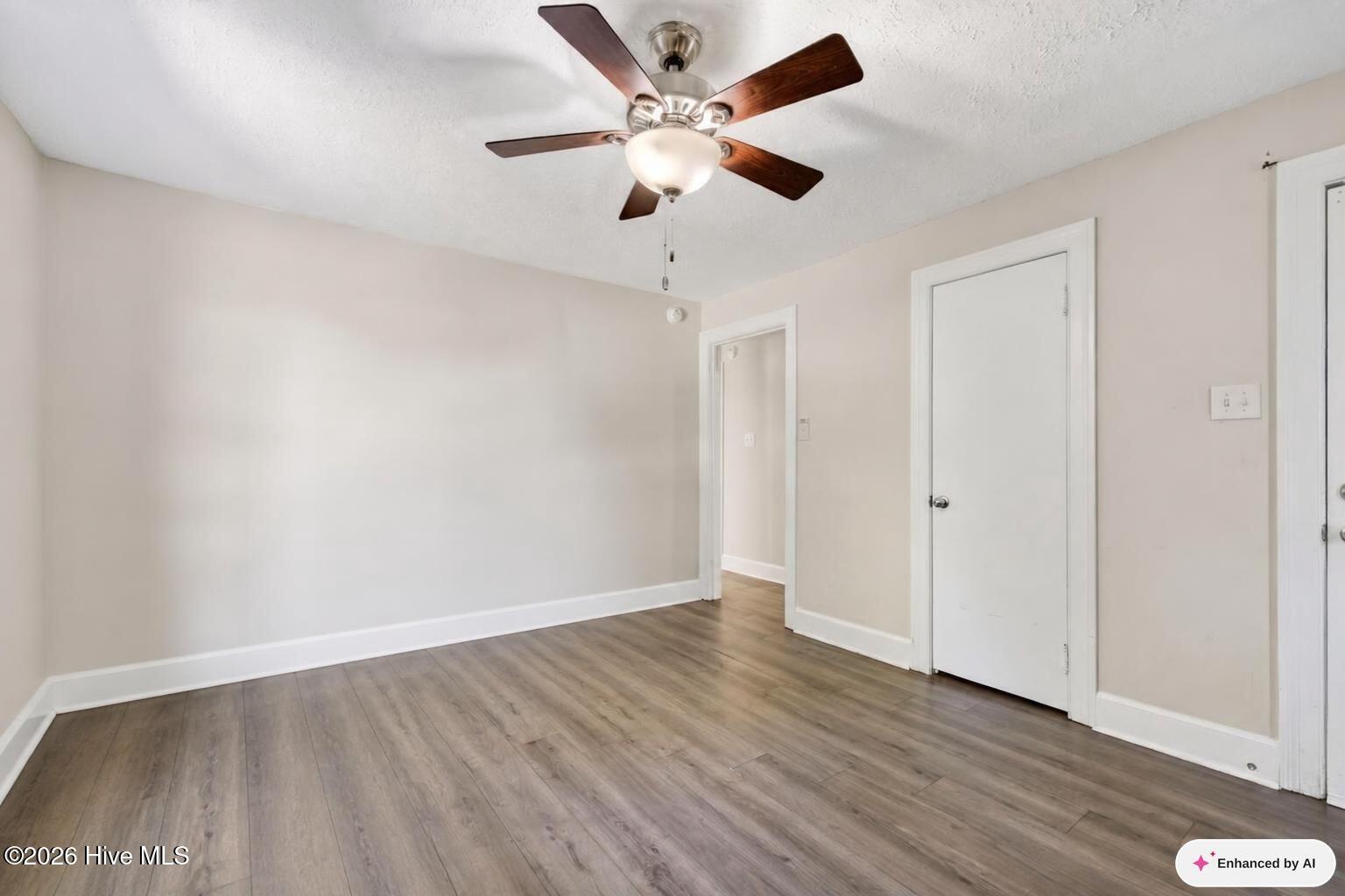 814 N Herman Street Property Photo 17