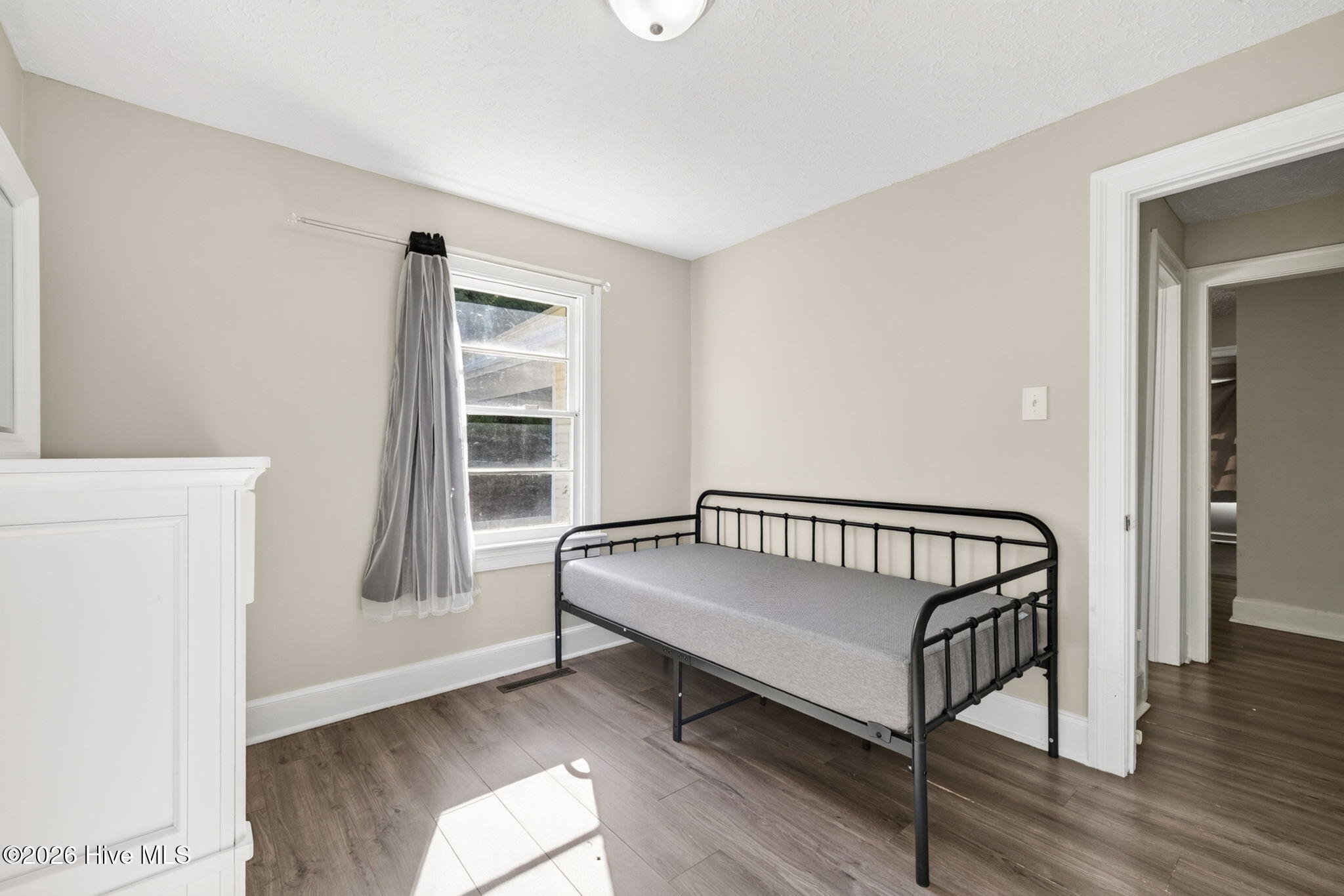 814 N Herman Street Property Photo 23