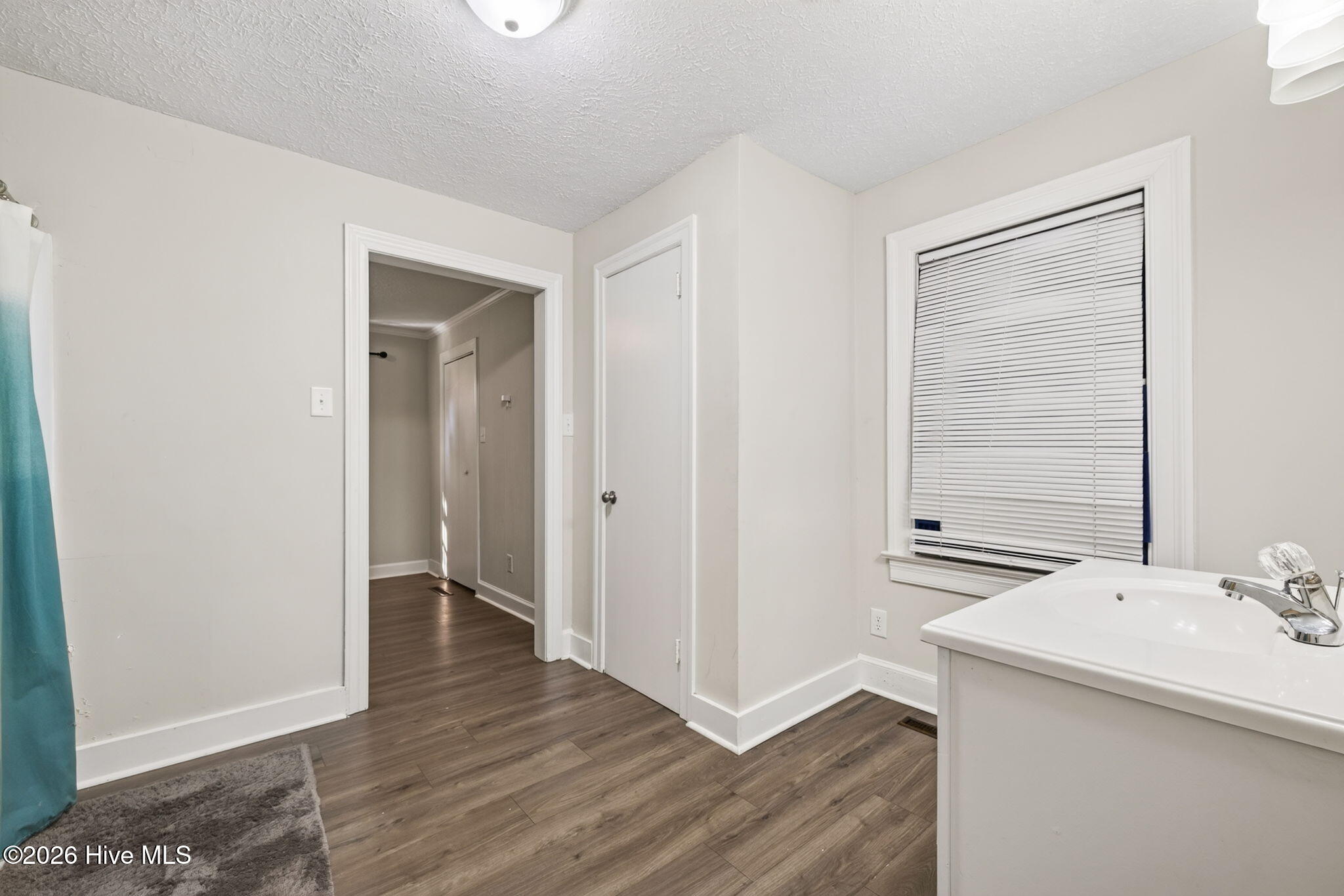 814 N Herman Street Property Photo 27