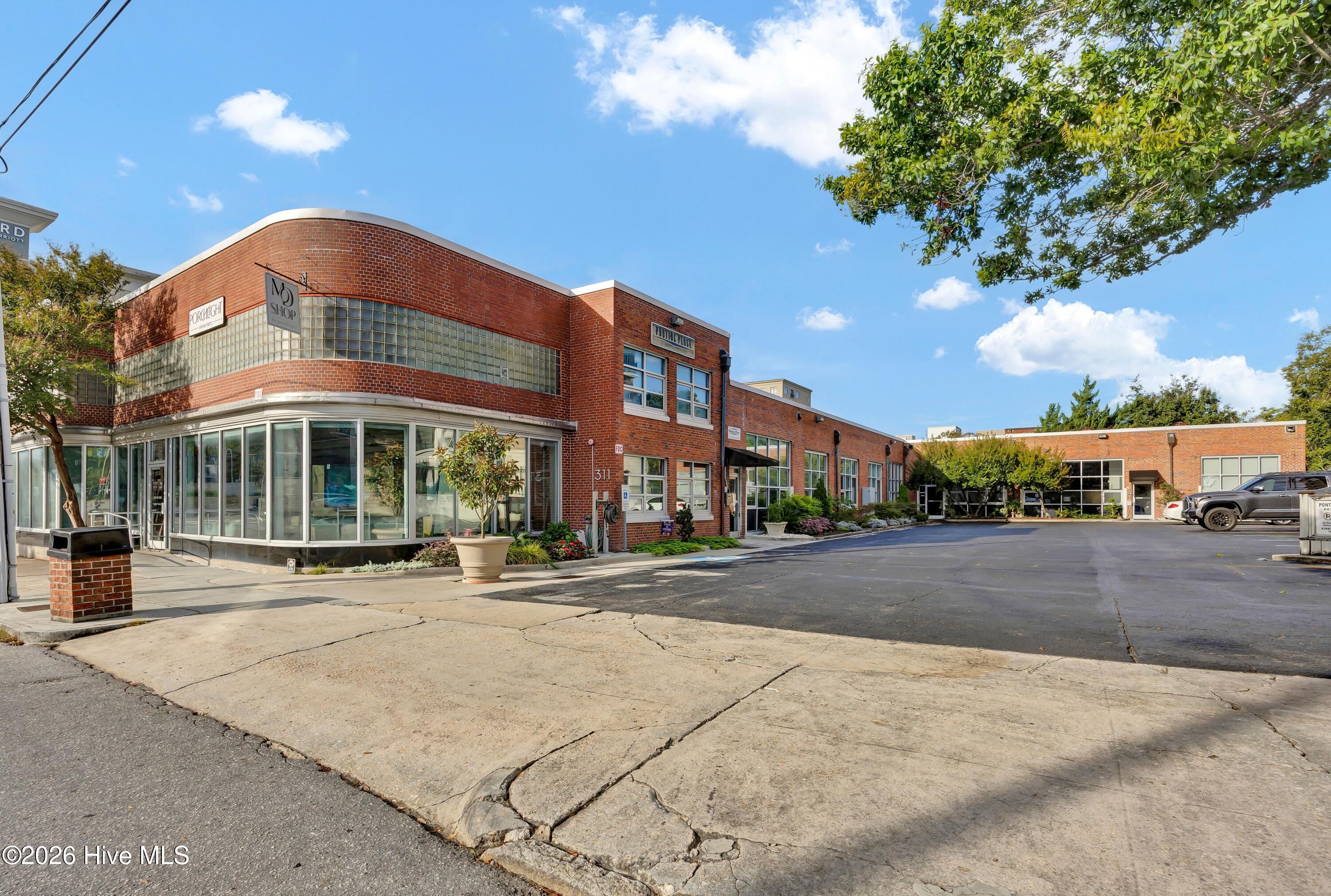 311 N 2nd Street Apt H