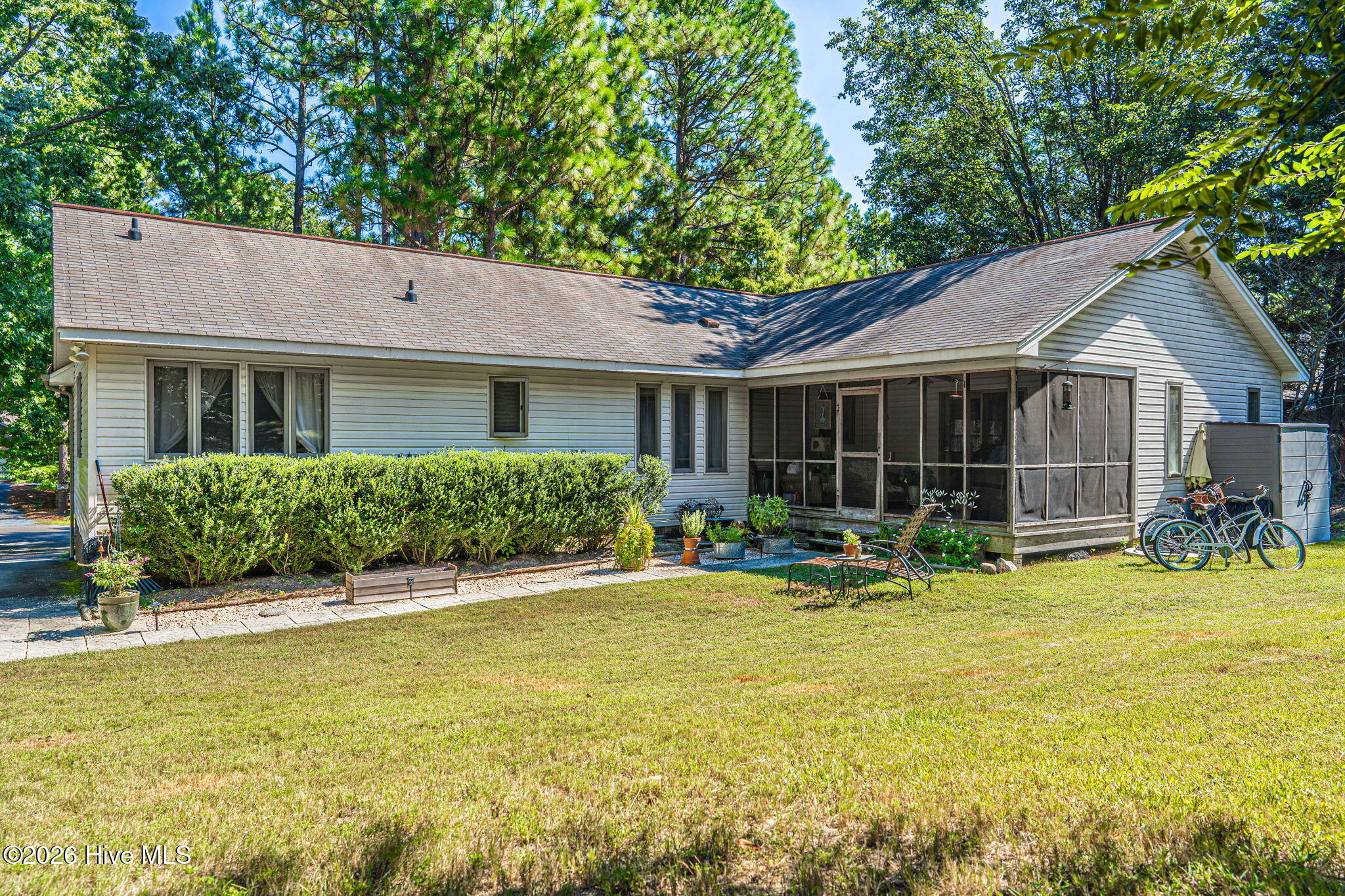 104 Cottage Grove Lane Property Photo 34