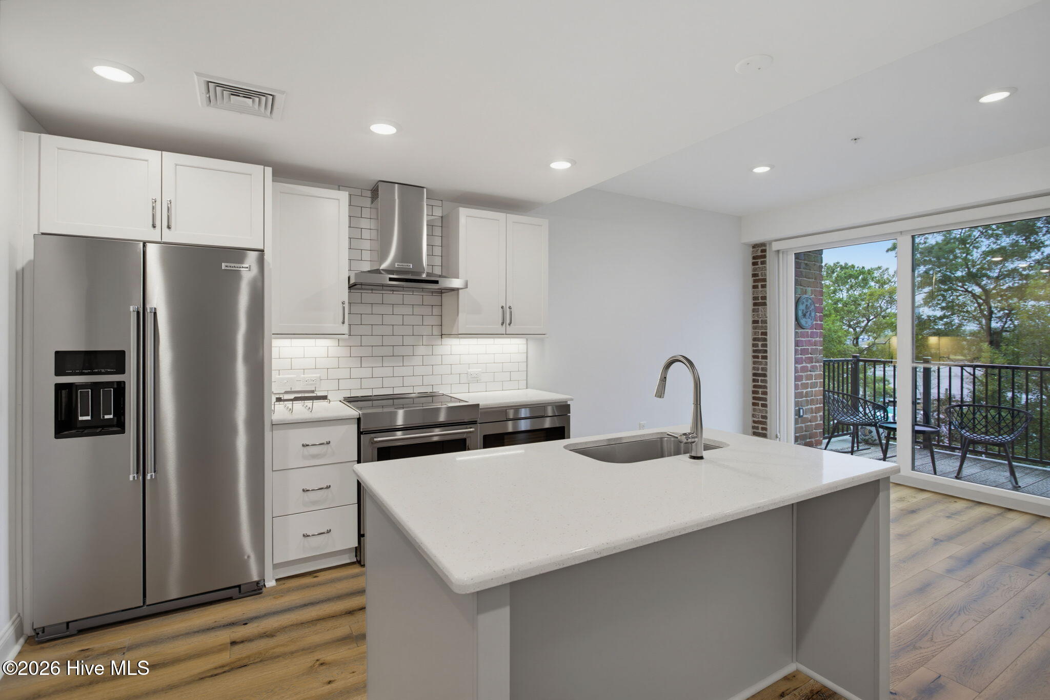 10 Grace Street Apt 303 Property Photo 4