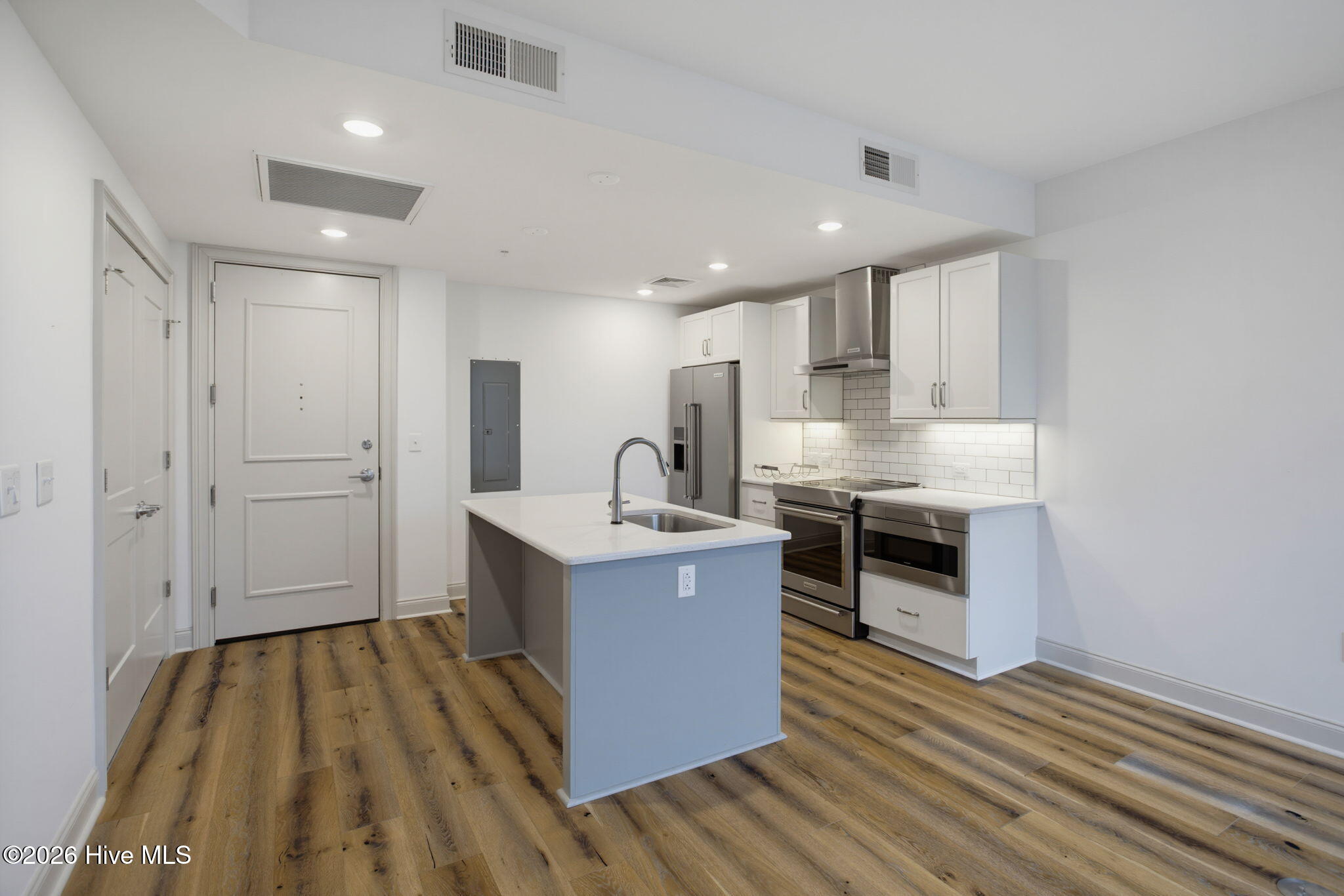 10 Grace Street Apt 303 Property Photo 6