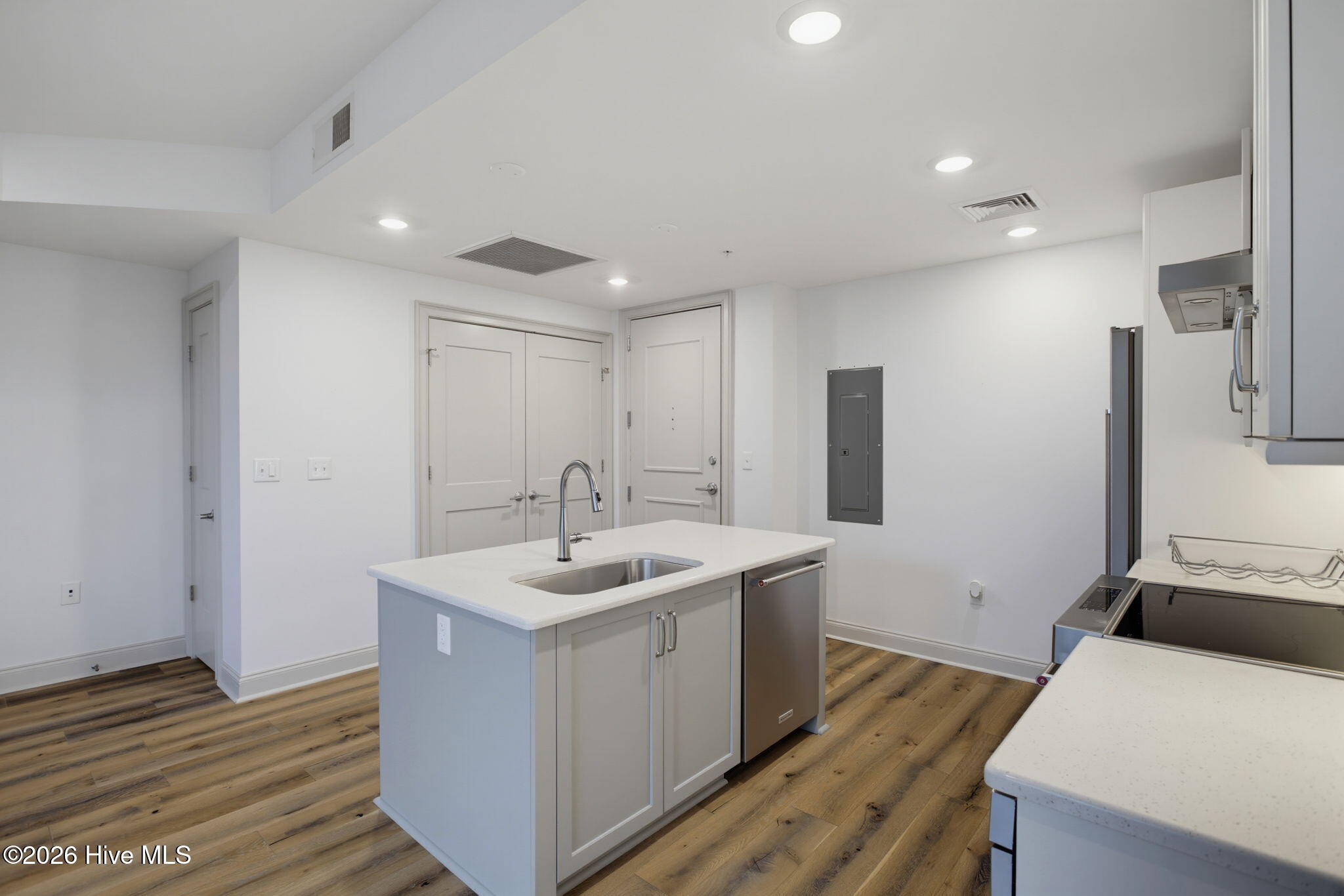 10 Grace Street Apt 303 Property Photo 7