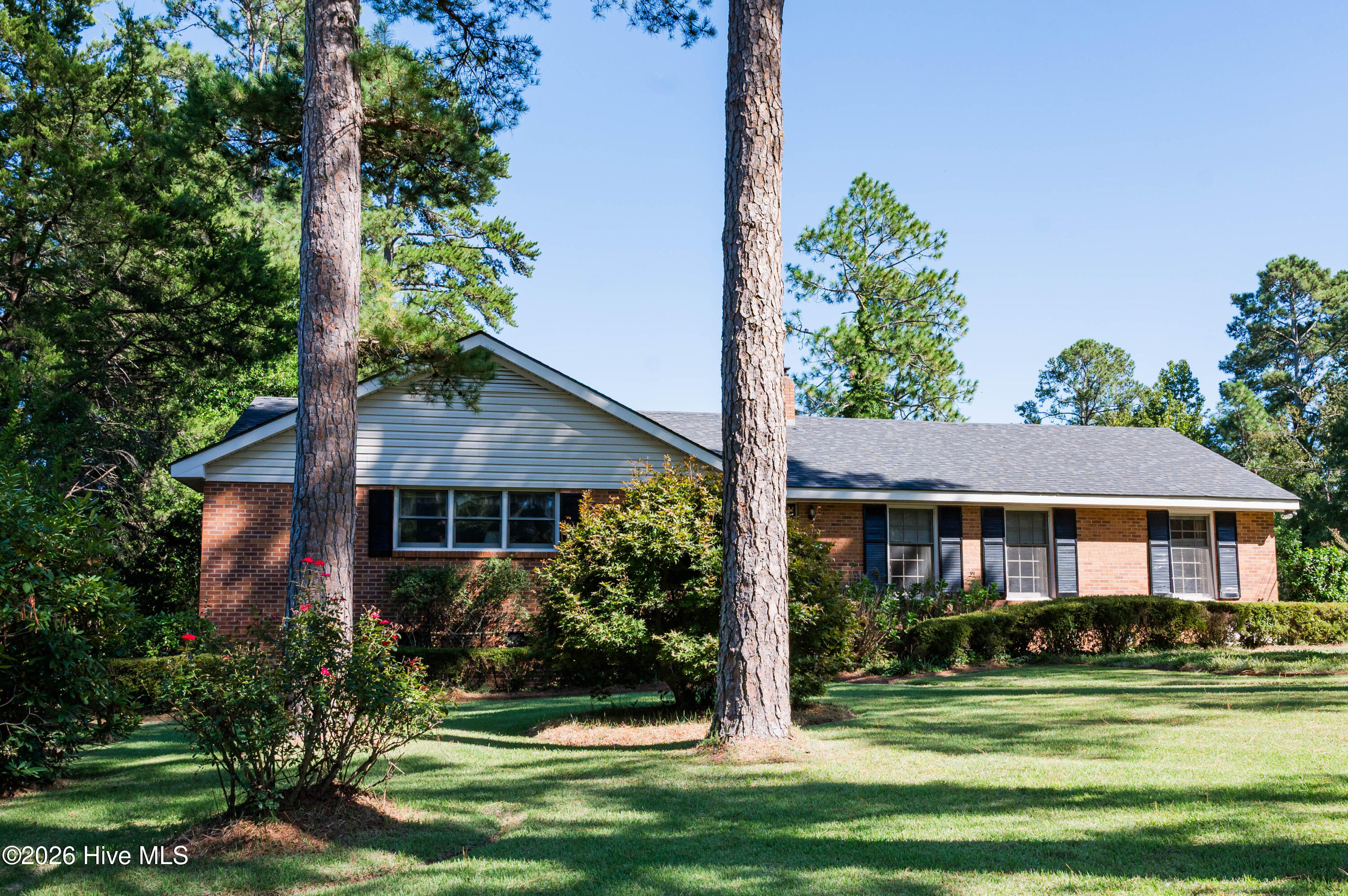 734 Cumberland Circle Property Photo 5