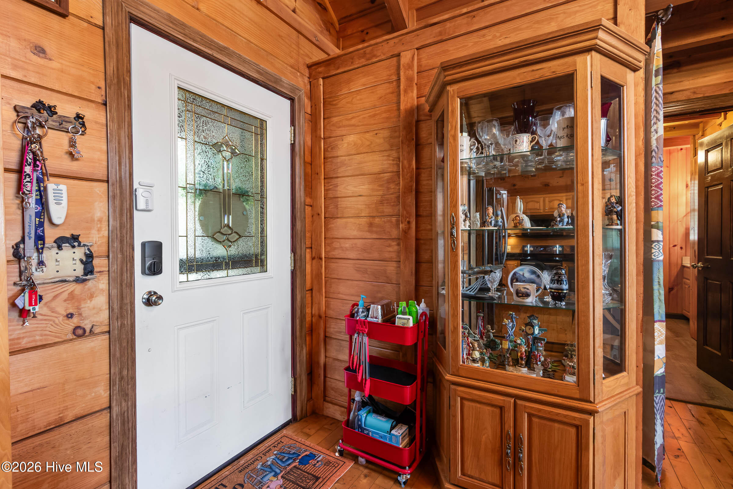 1608 Cardinal Road Property Photo 5