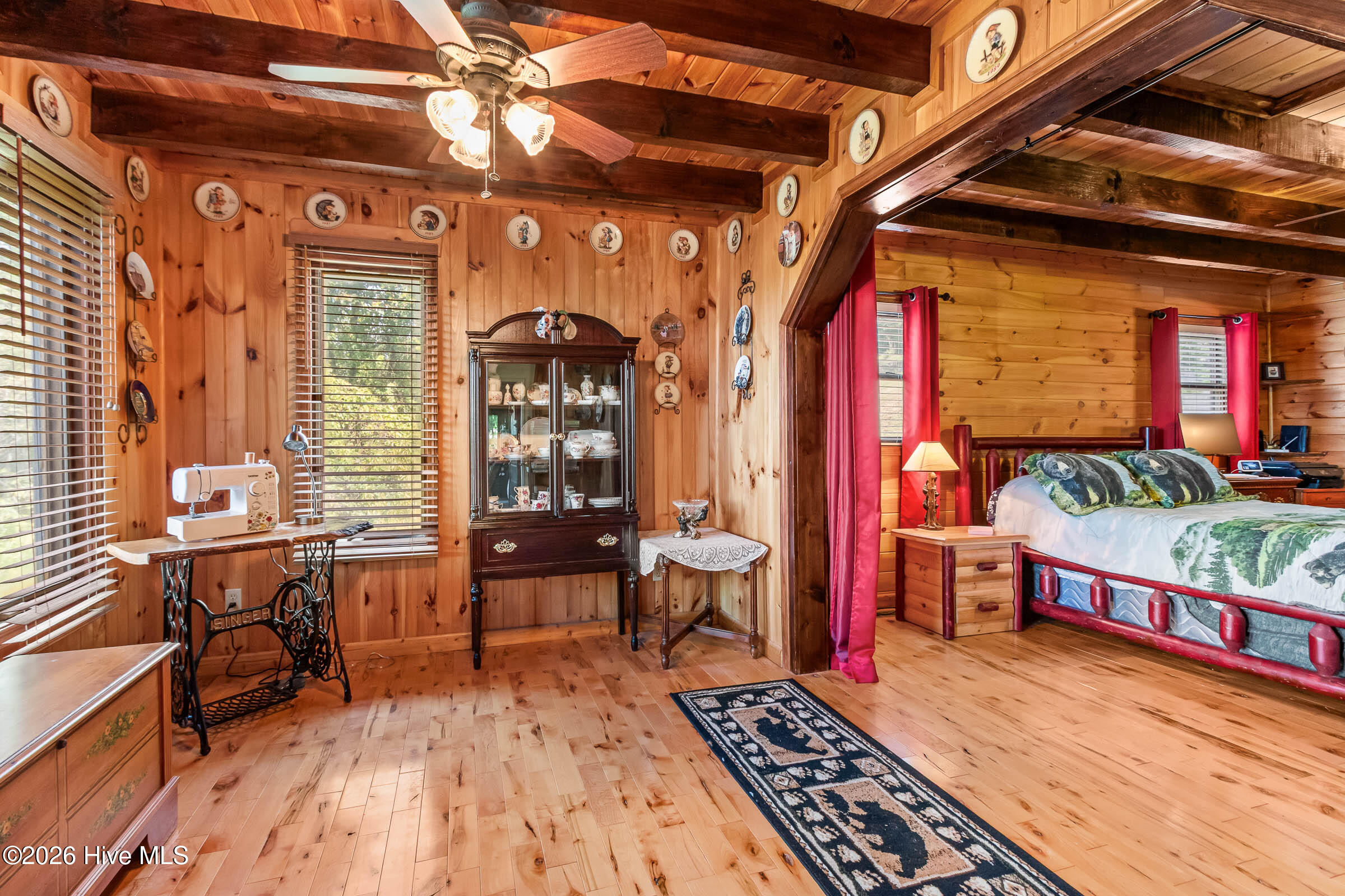 1608 Cardinal Road Property Photo 30