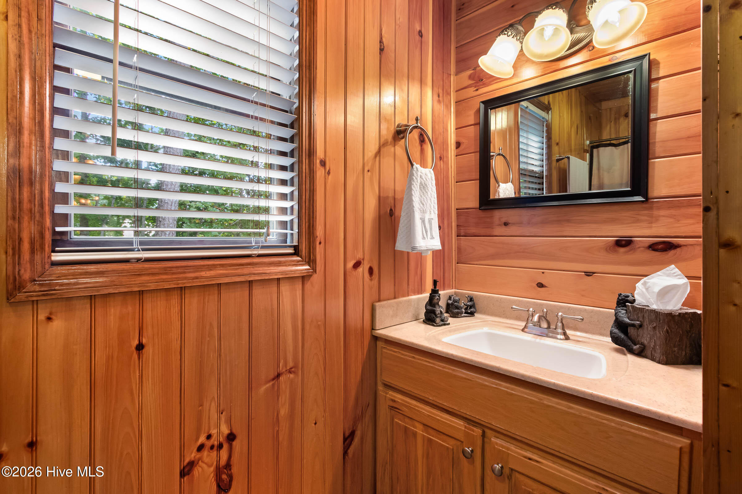 1608 Cardinal Road Property Photo 37