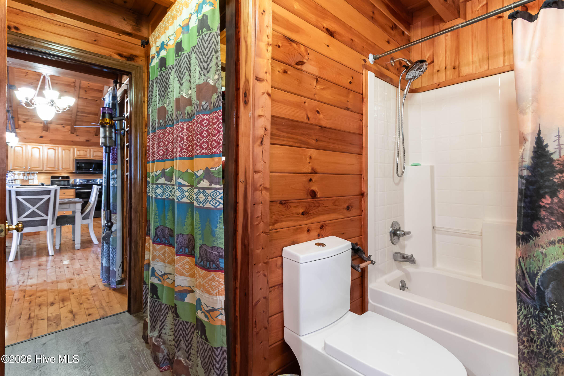 1608 Cardinal Road Property Photo 38