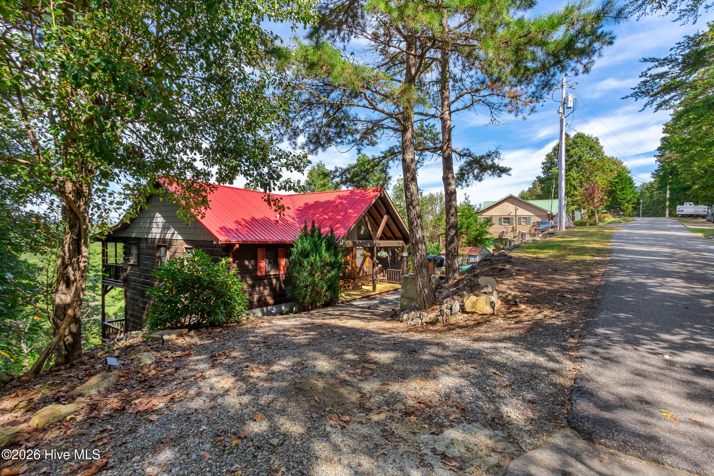 1608 Cardinal Road Property Photo 62