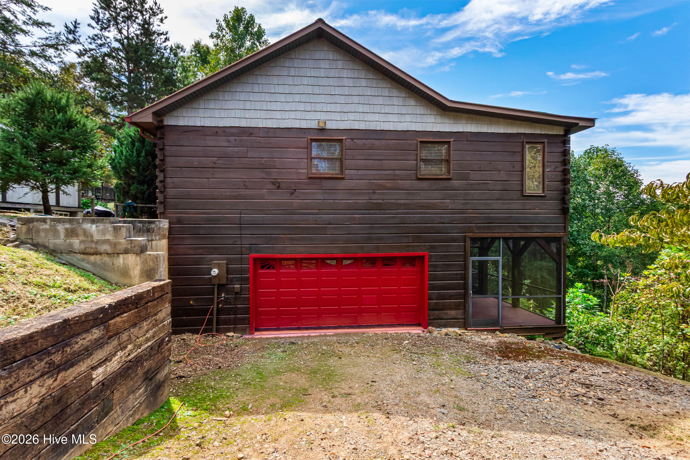 1608 Cardinal Road Property Photo 69