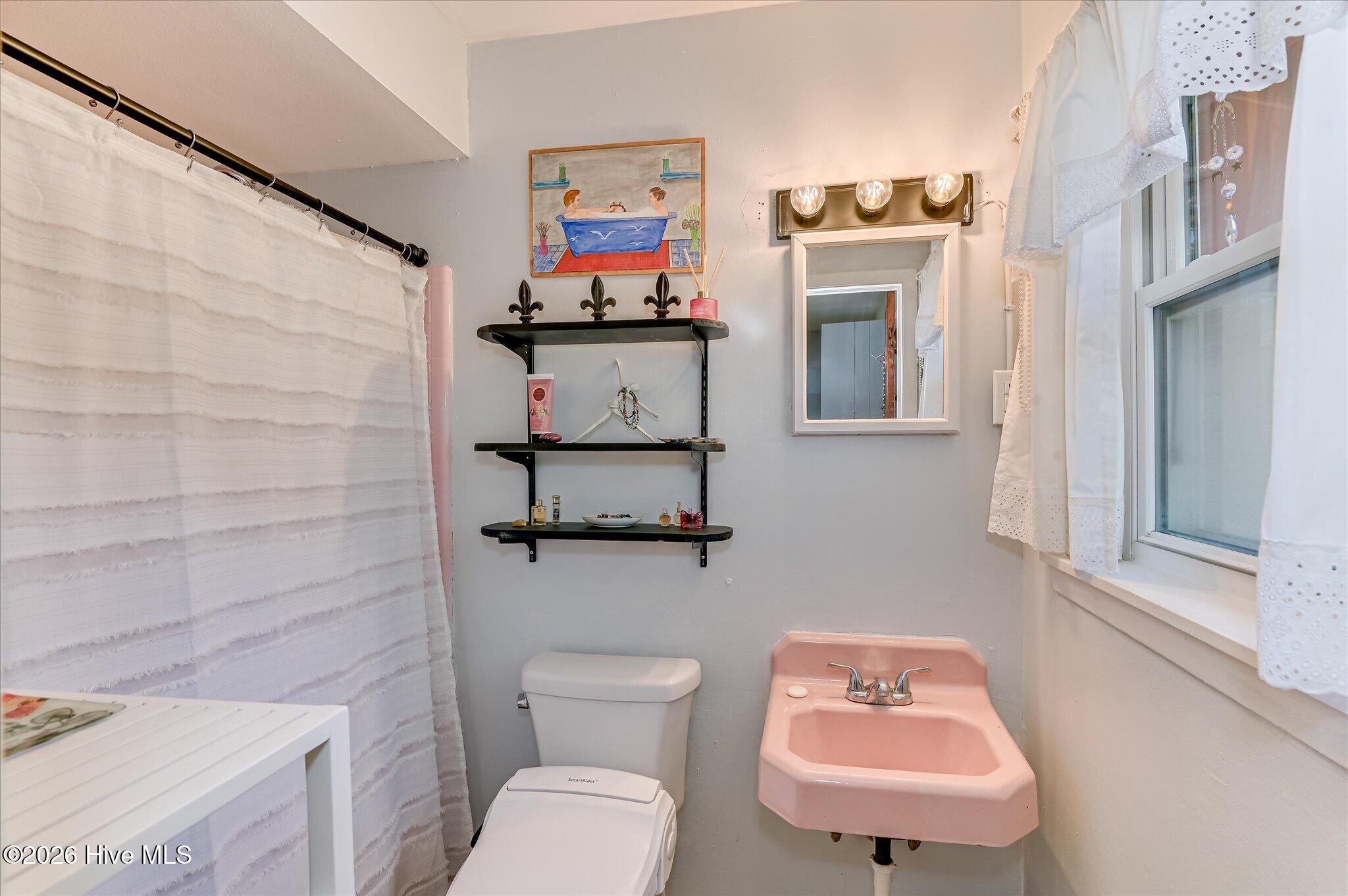 2132 Holt Street Property Photo 30