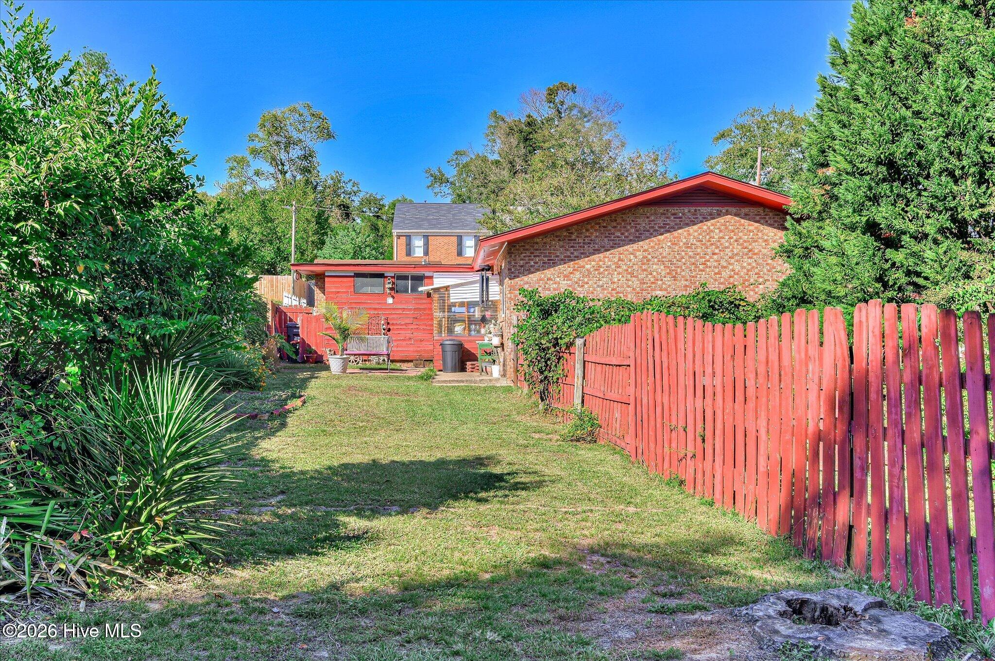 2132 Holt Street Property Photo 38