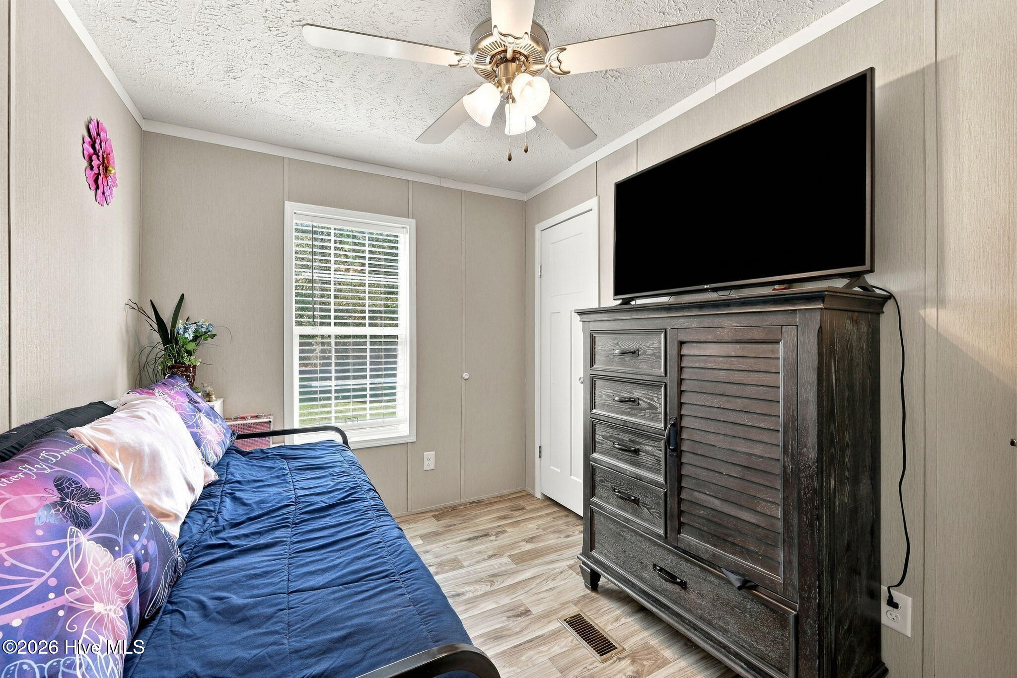 313 Henderson Road Property Photo 27