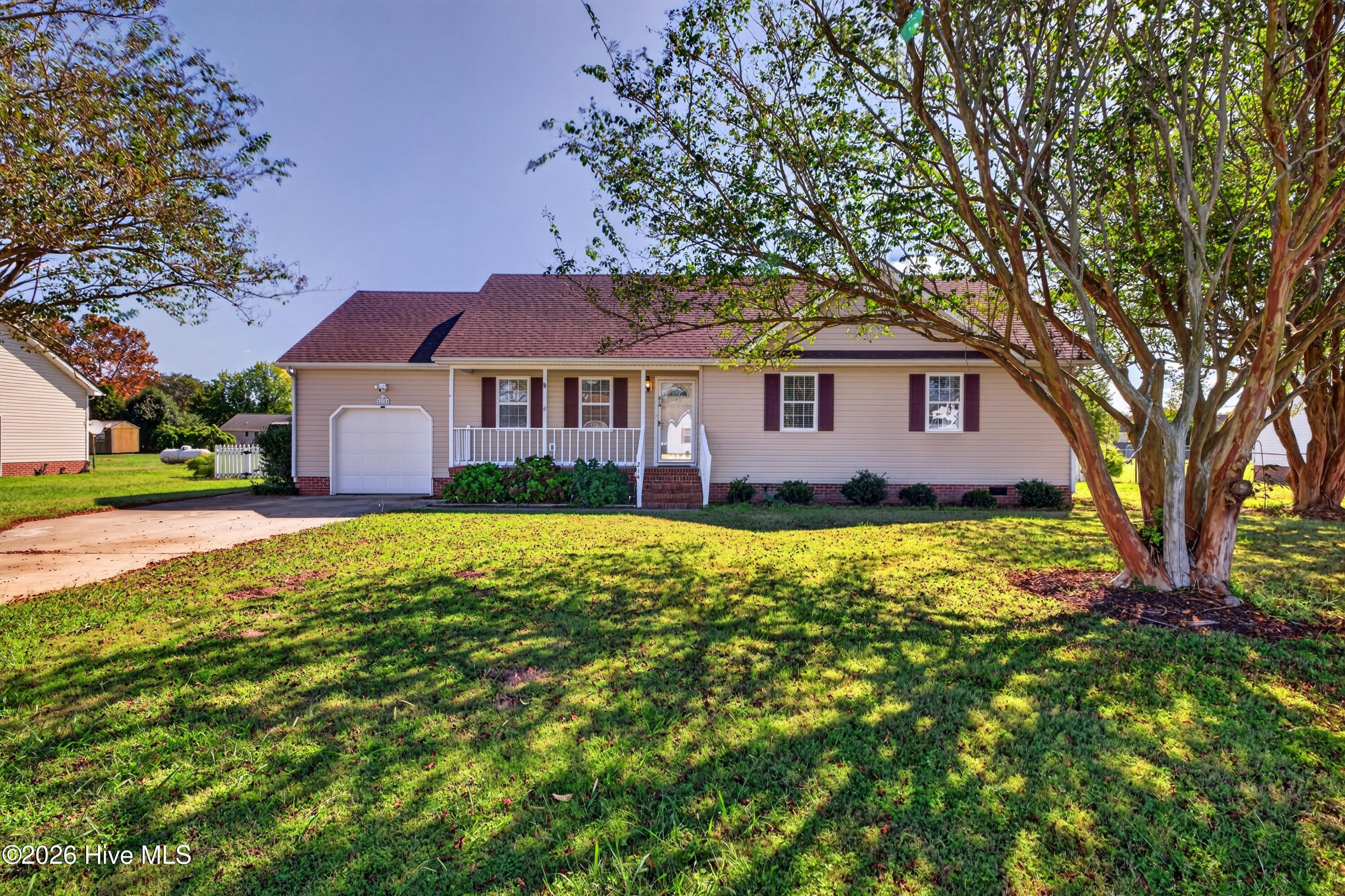 214 Melonie Drive Property Photo 1