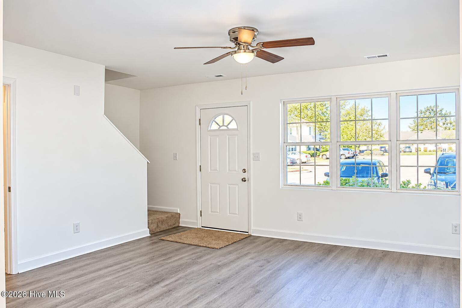 95 Century Court Property Photo 2
