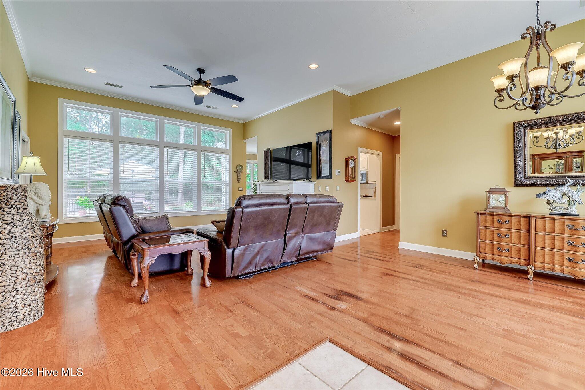 116 Laurens Drive Property Photo 13