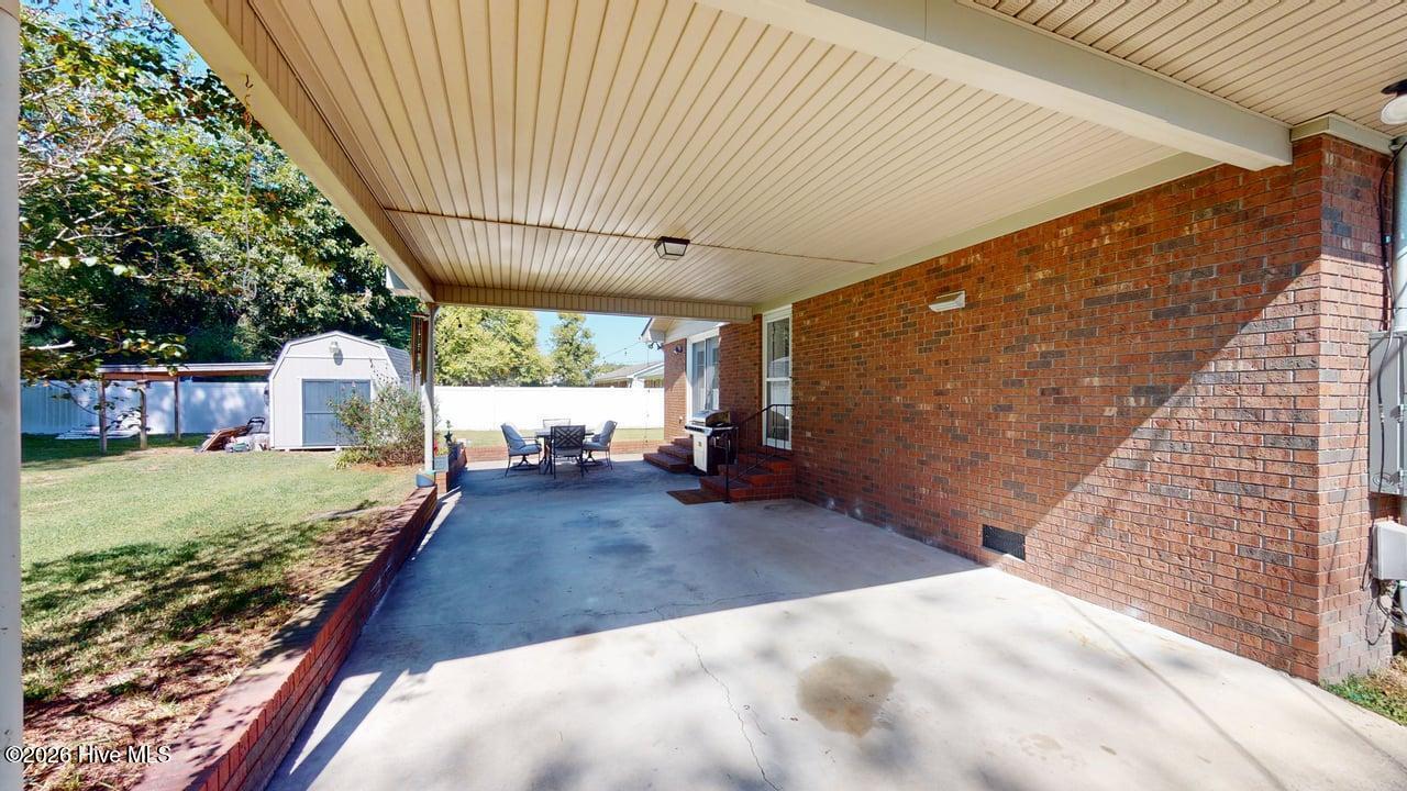 403 N Goldsboro Street Property Photo 32