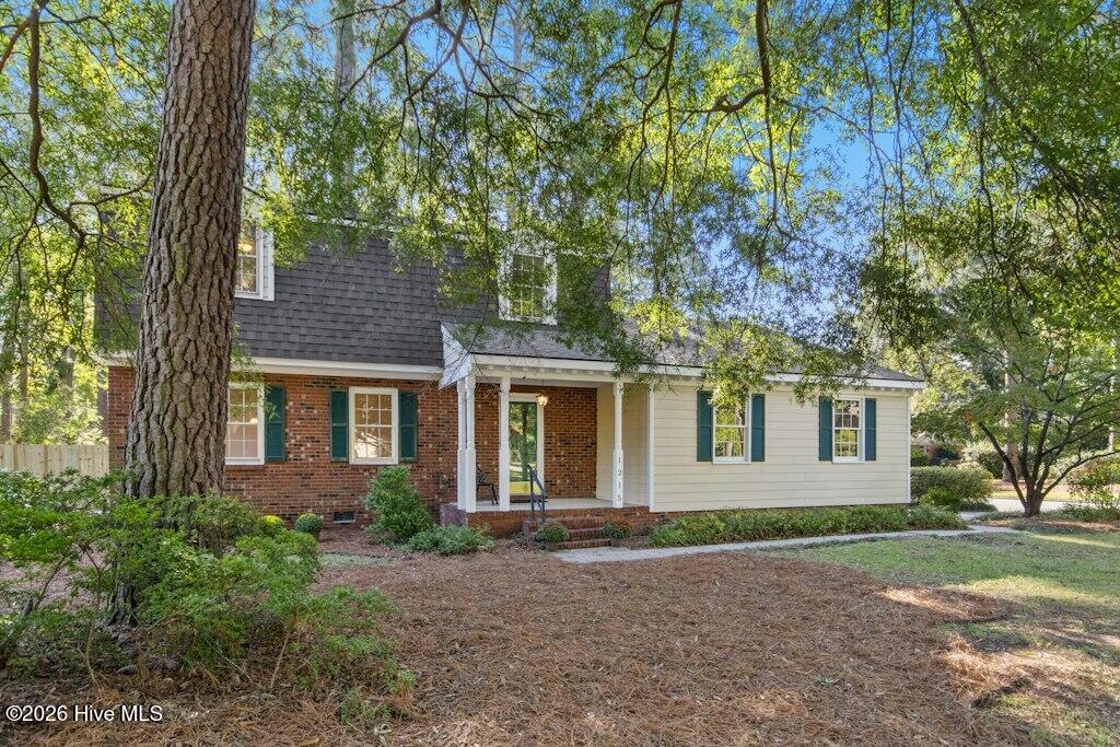 1215 S Crescent Drive Property Photo 4
