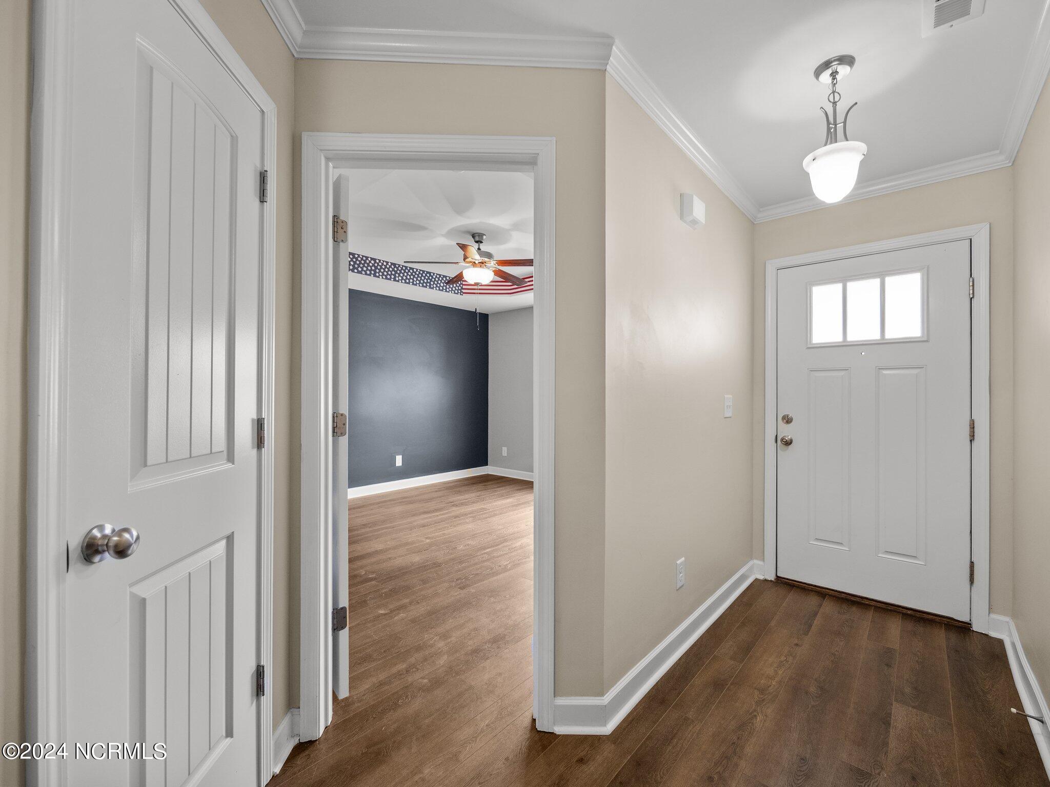 420 Salvo Court Property Photo 3
