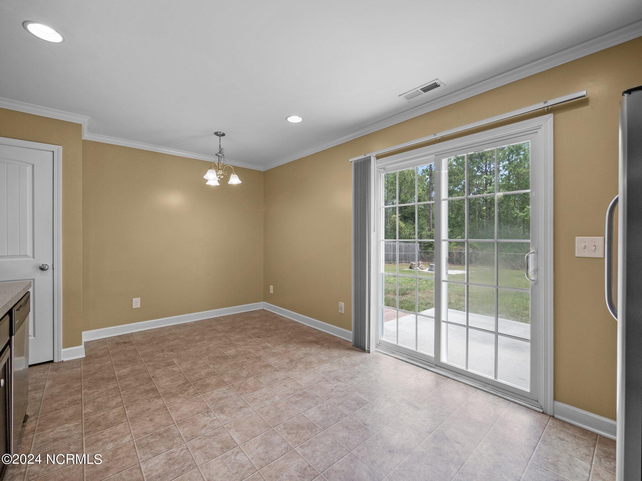 420 Salvo Court Property Photo 9