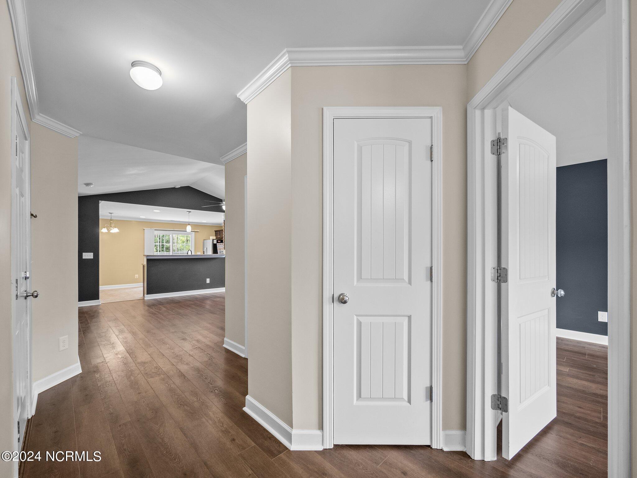 420 Salvo Court Property Photo 10