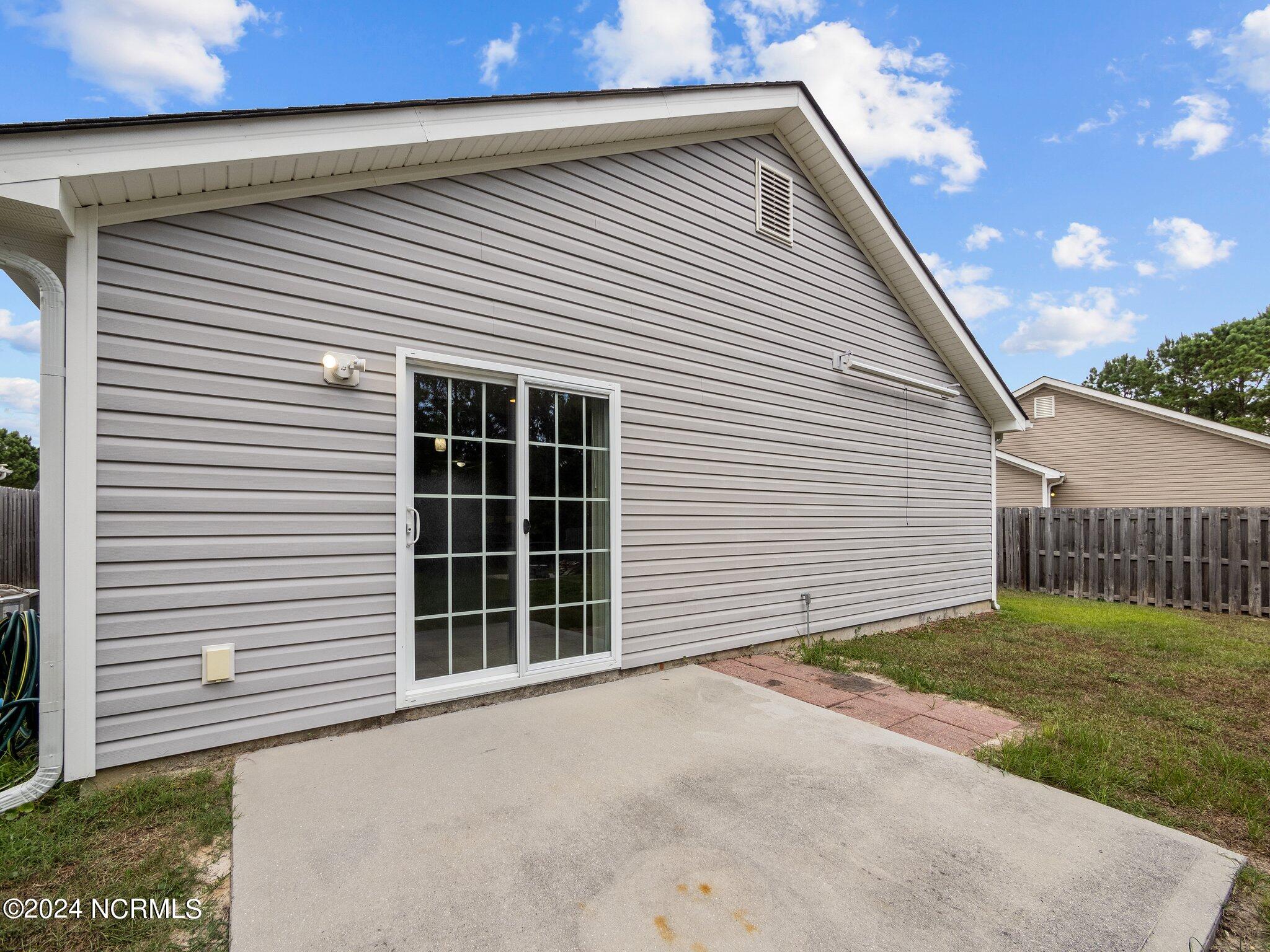 420 Salvo Court Property Photo 22