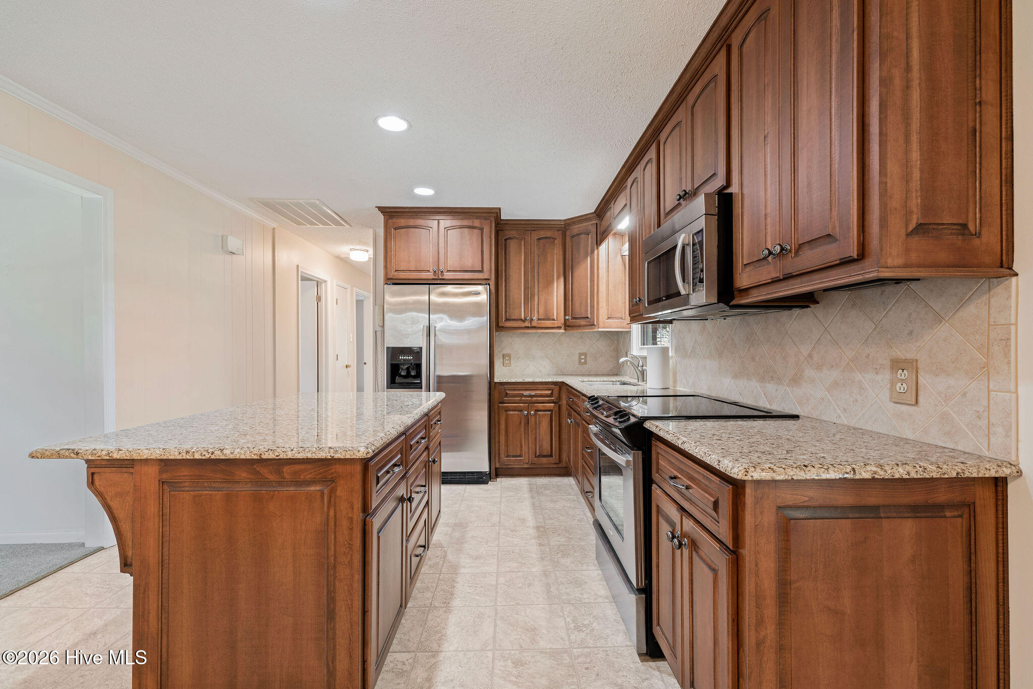 100 Jill Street Property Photo 5