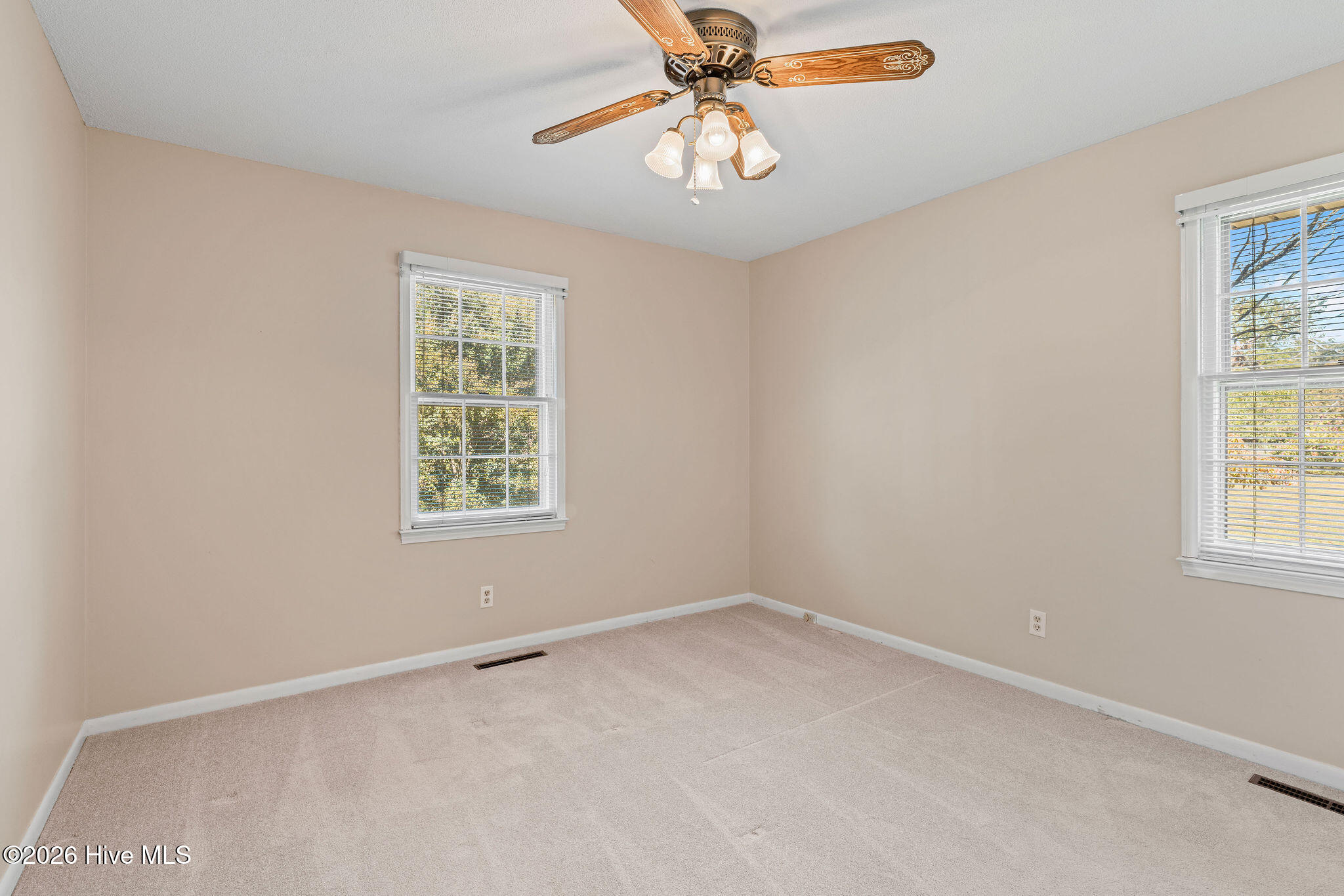 100 Jill Street Property Photo 13