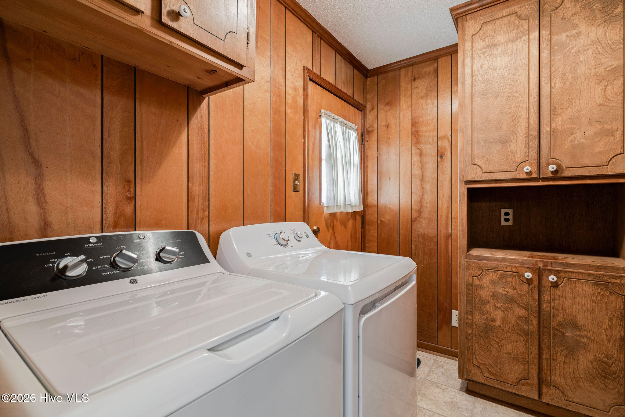100 Jill Street Property Photo 15